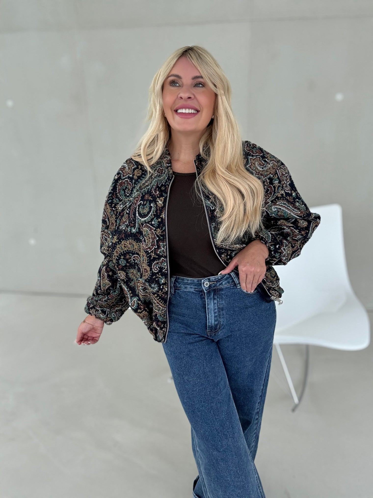 Bomberjacke ORIENTAL VIBES schwarz