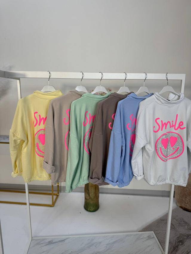 Halfzip Pullover mit Rückenprint SMILE mit Glitzersteinen