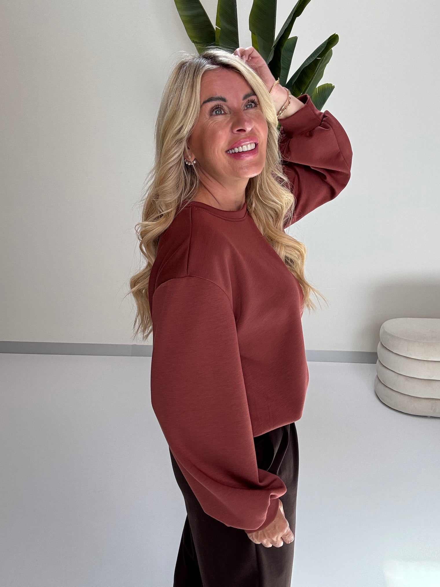 Butterstoff Pullover mit Gummizug unten rost