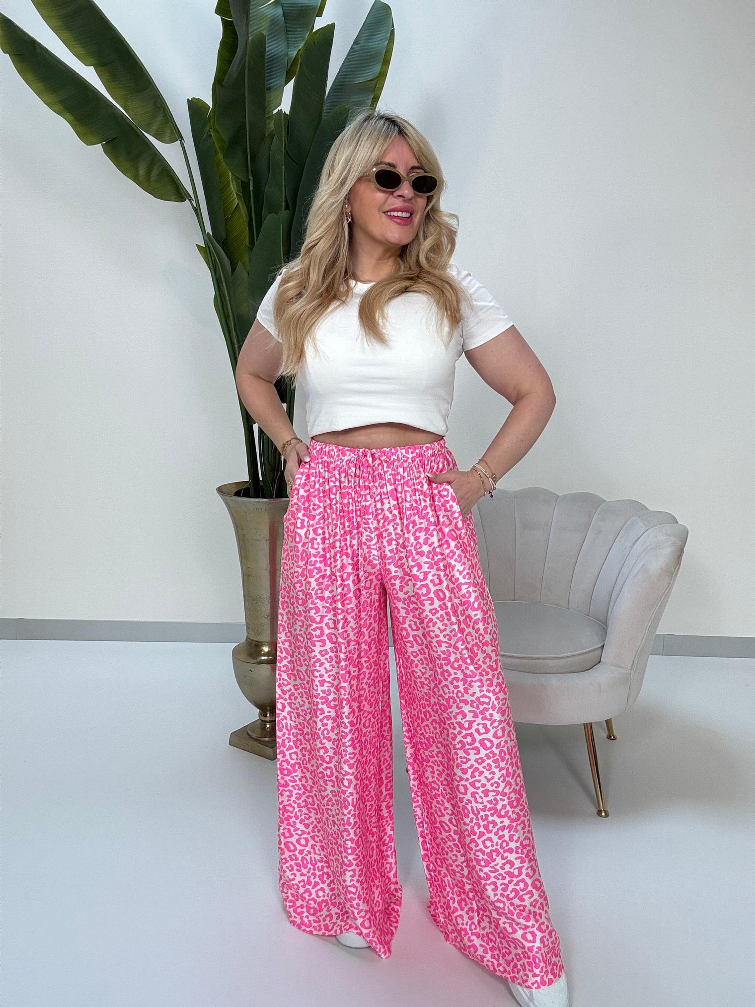 Hose mit Seide weiß LEO LOVER pink