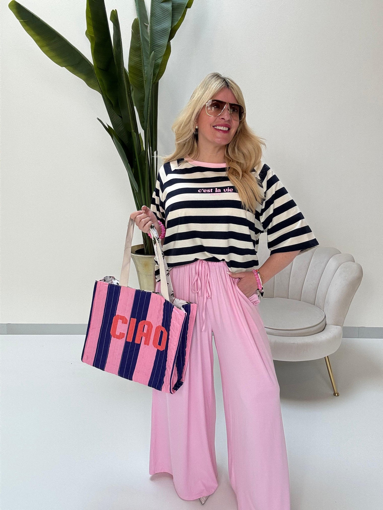 Statement Shirt dunkelblau/weiß C’est la vie Paris