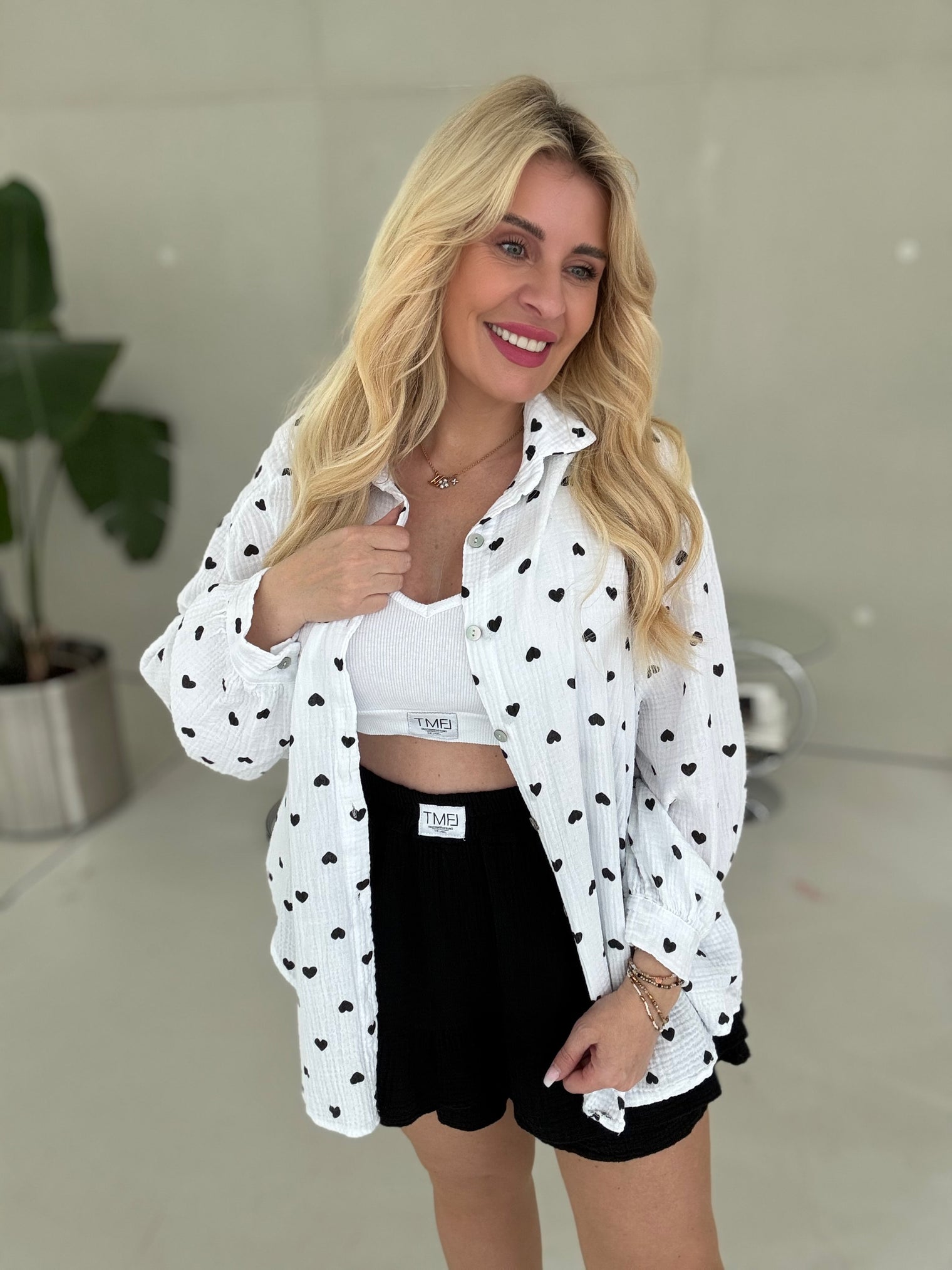 Signature Musselin Bluse HEARTS Knopfleiste WEIß/SCHWARZ