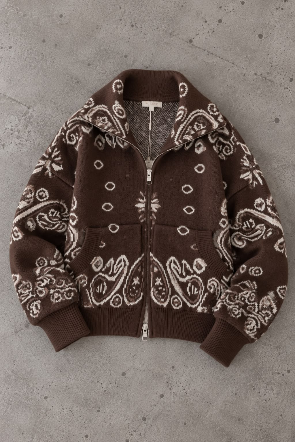 Zipper Strickjacke mit angesagtem Paisleymuster coffee