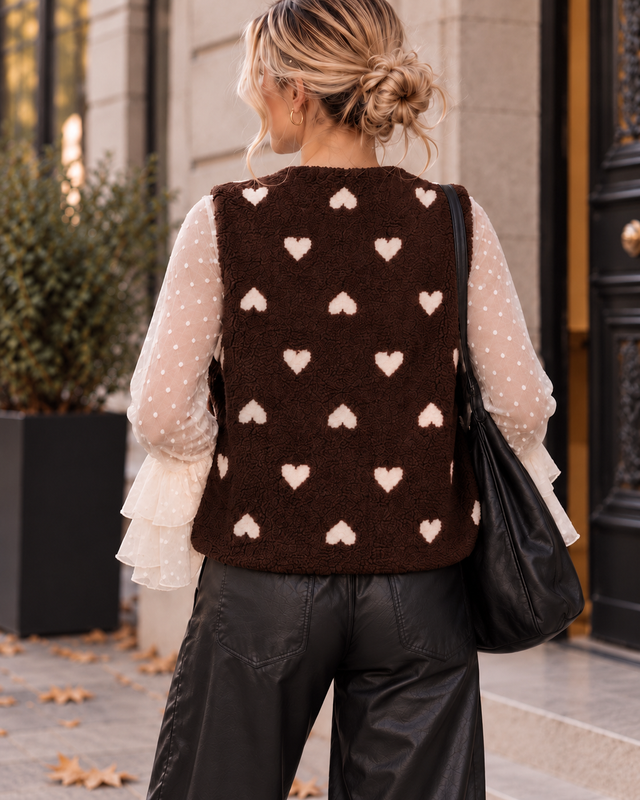 Signature Teddy Weste HEART POWER mit lockerem Fit I Dark chocolate/weiß