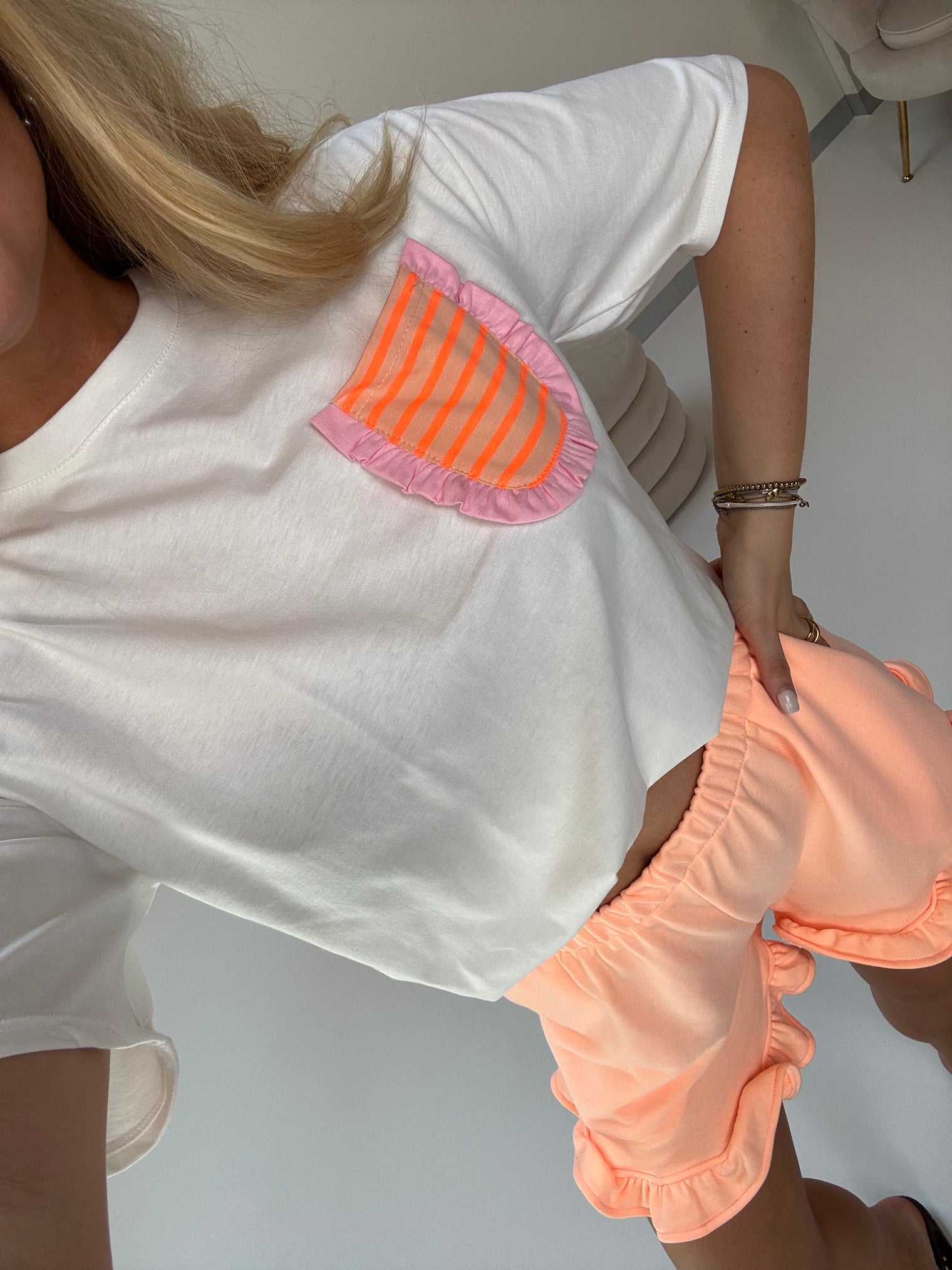 Sommer Shorts mit Volants KISS MY VOLANTS soft peach