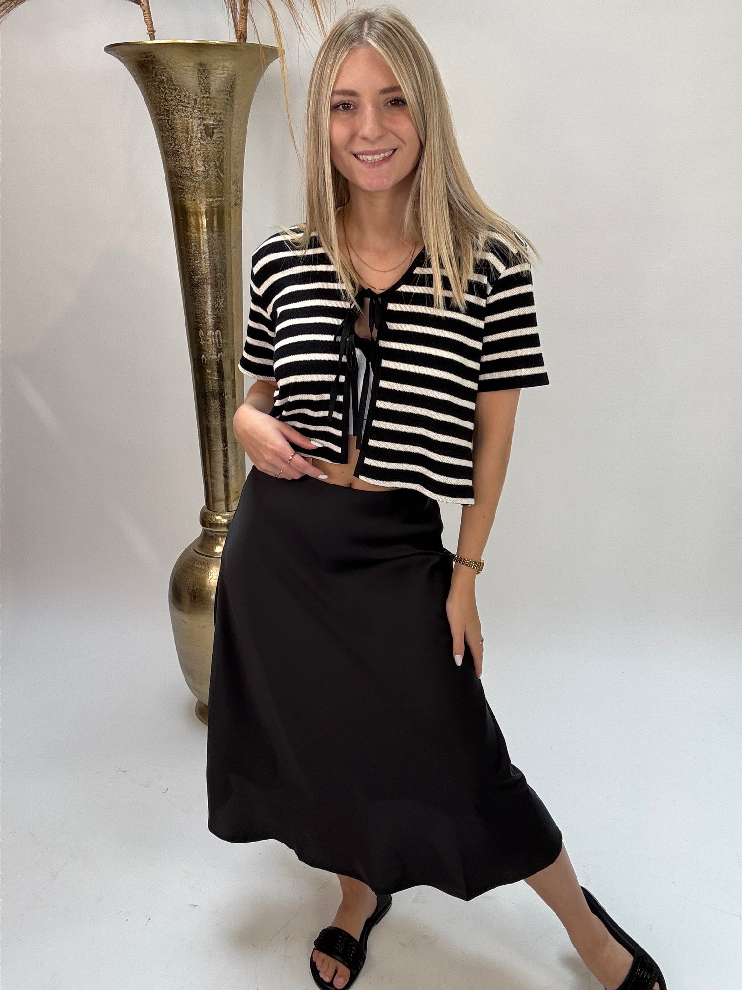 Satinrock BLACK SILK