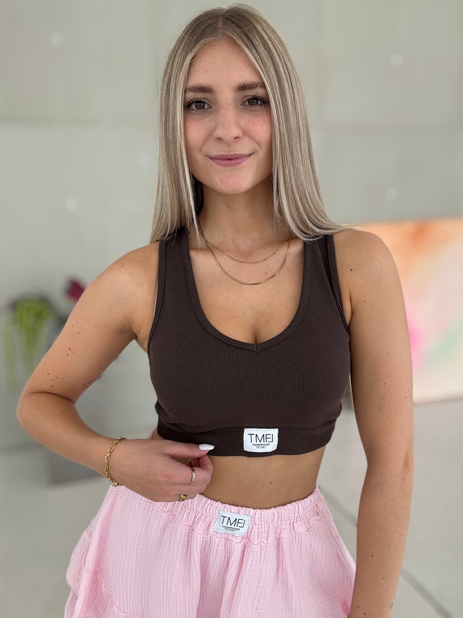 SIGNATURE BRALETTE mocha mousse