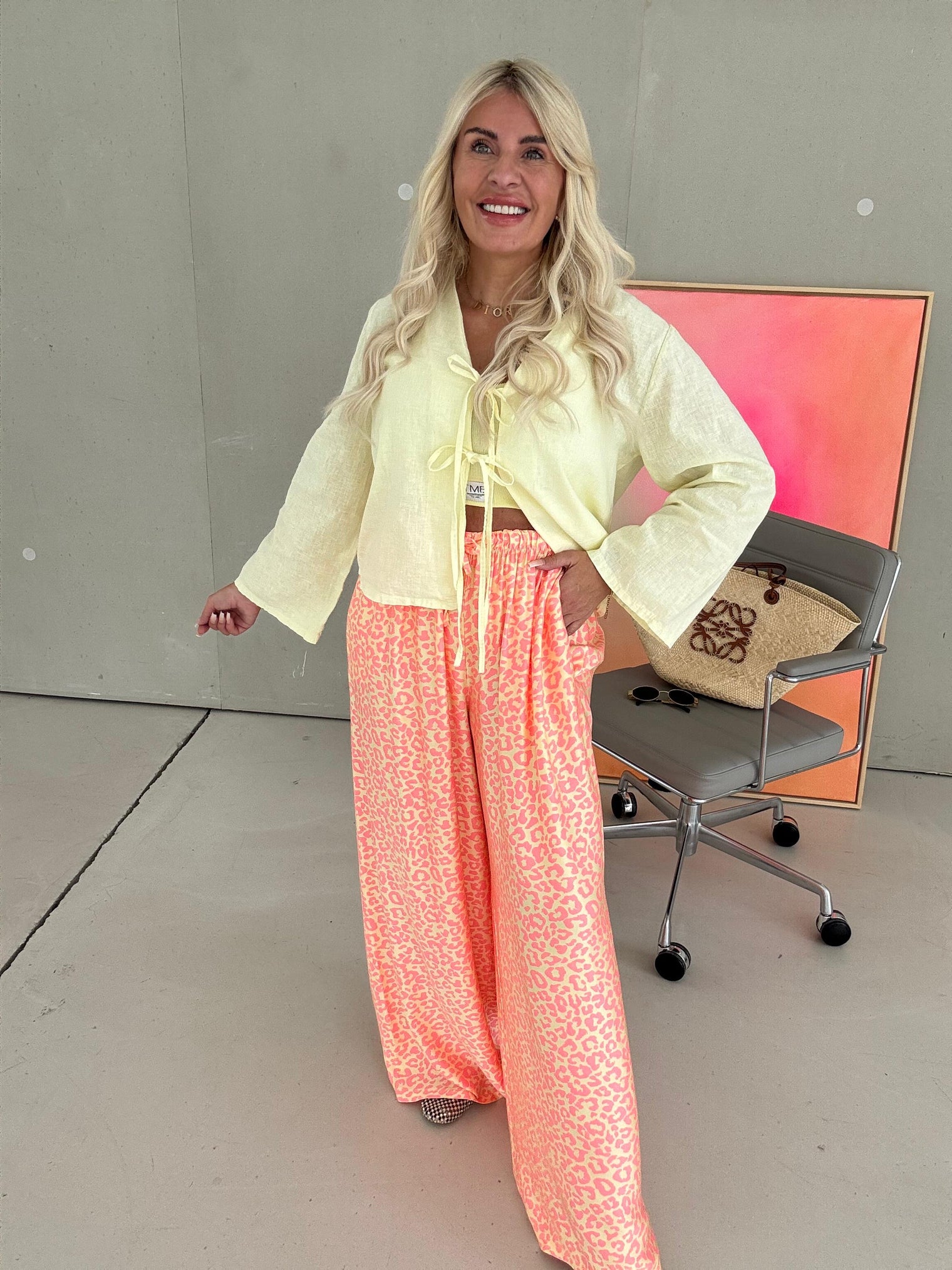 Stylische Hose mit Seide gelb LEO LOVER Peach