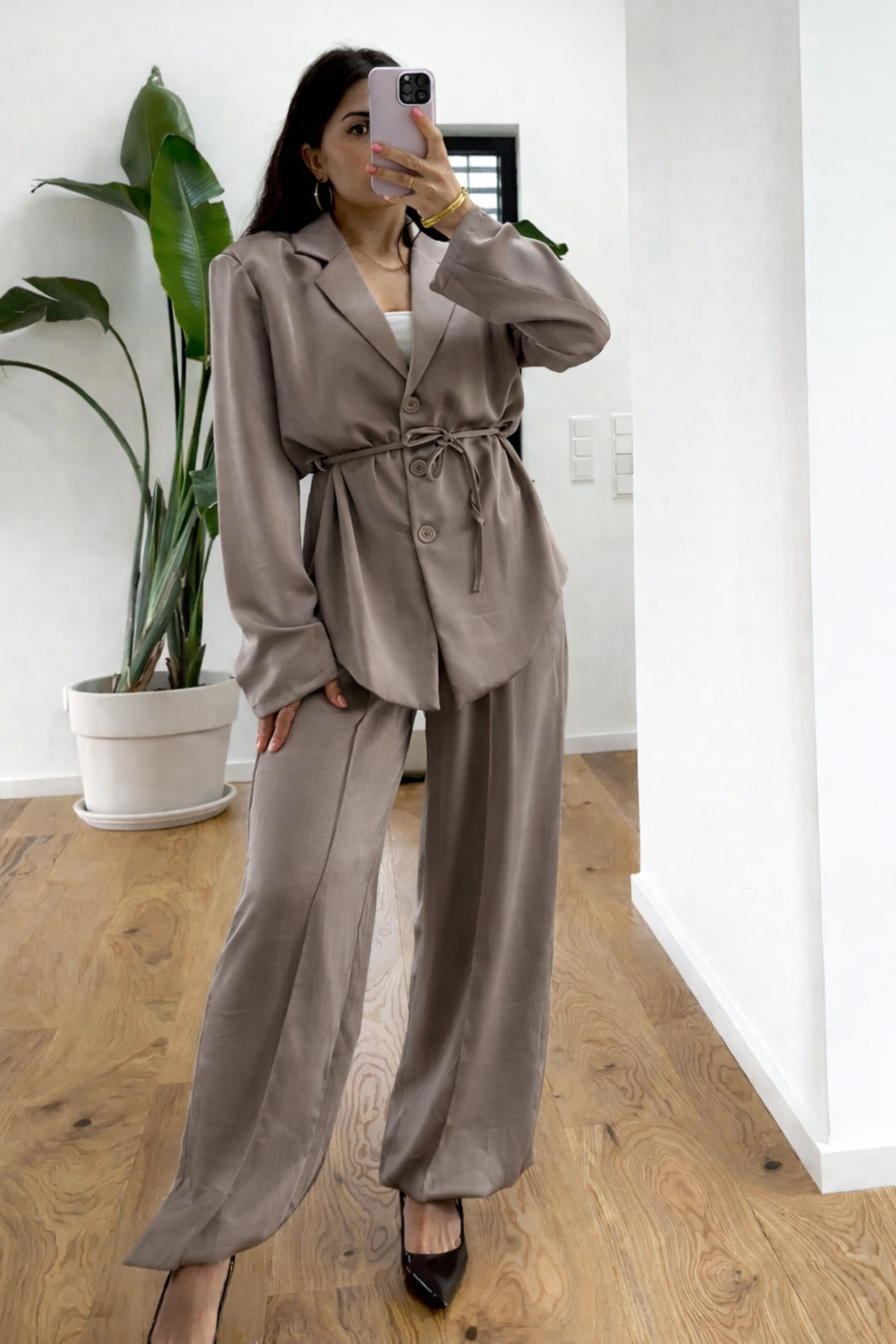 Silky Hose Femme Fatale Taupe