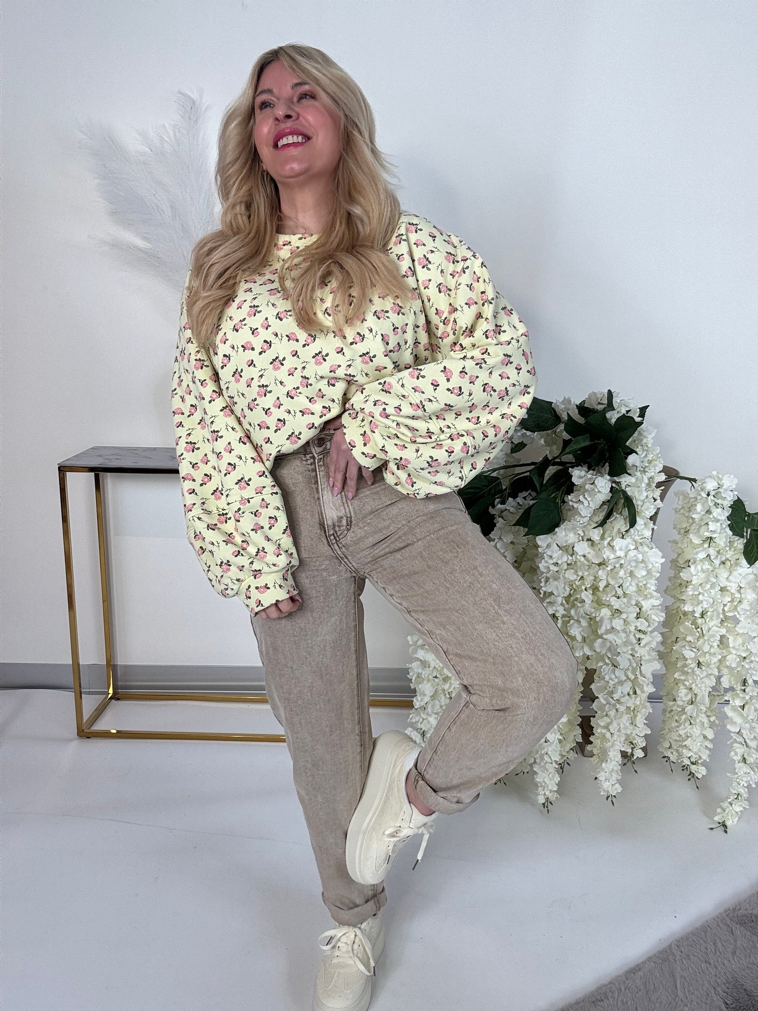 Sweater buttermilk lemon SWEET LITTLE FLOWERS FOR YOU