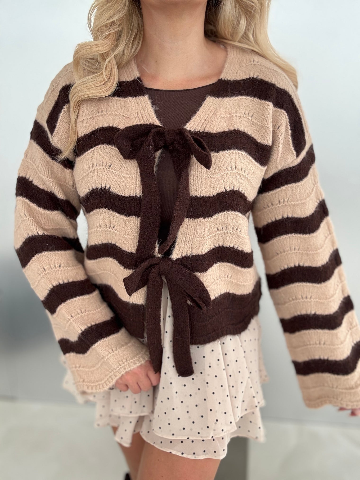 Cardigan toffee COZY BOWS mocha mousse