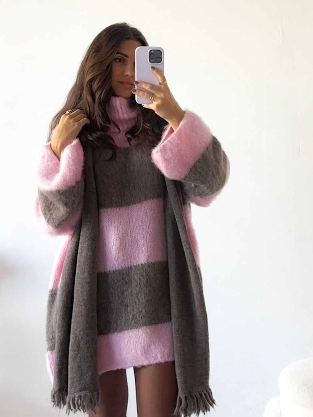 Iconic Scarf Taupe super Cozy