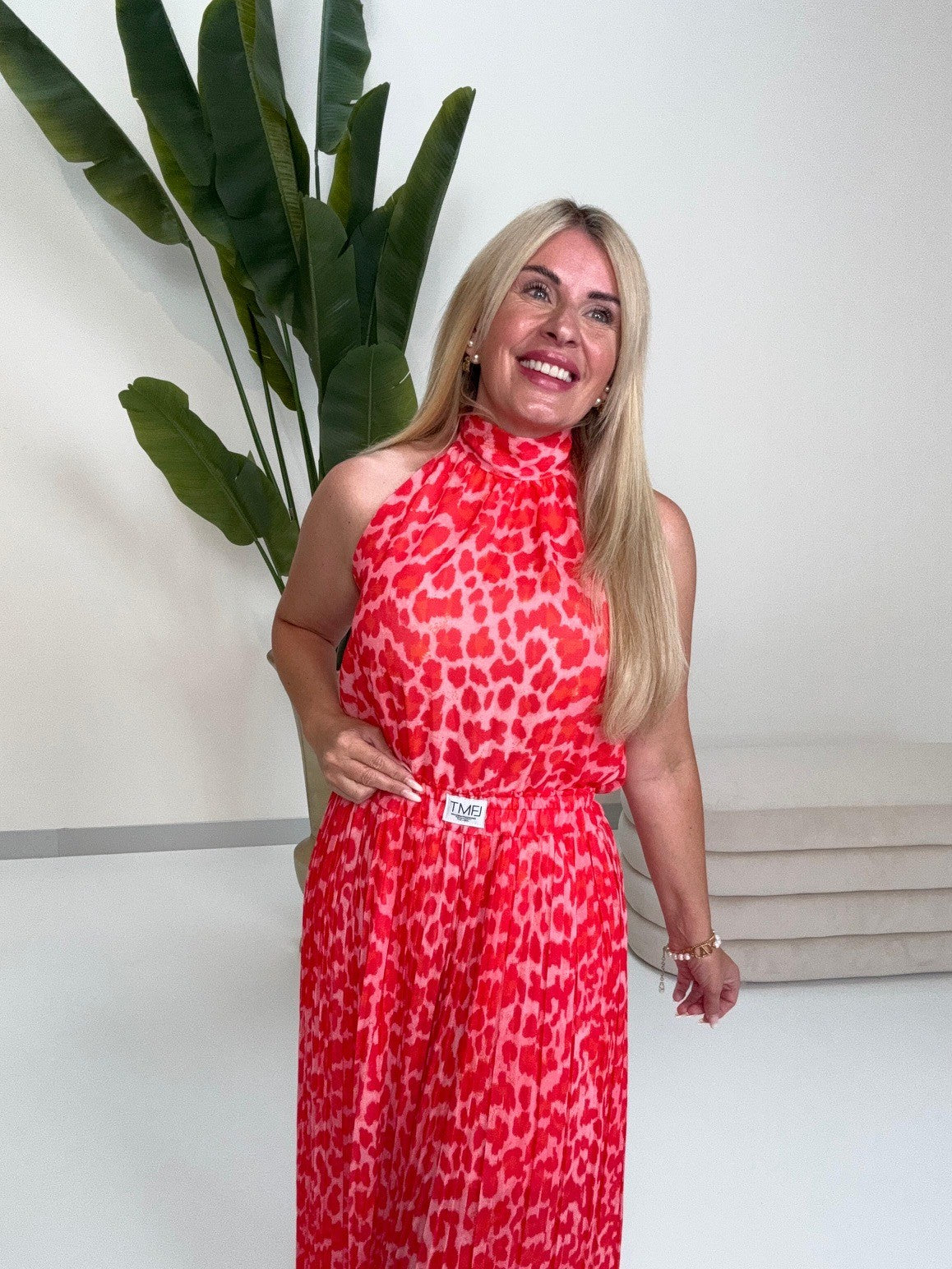Neckholder Top mit Bindedetail rosa LEO POWER rot/orange