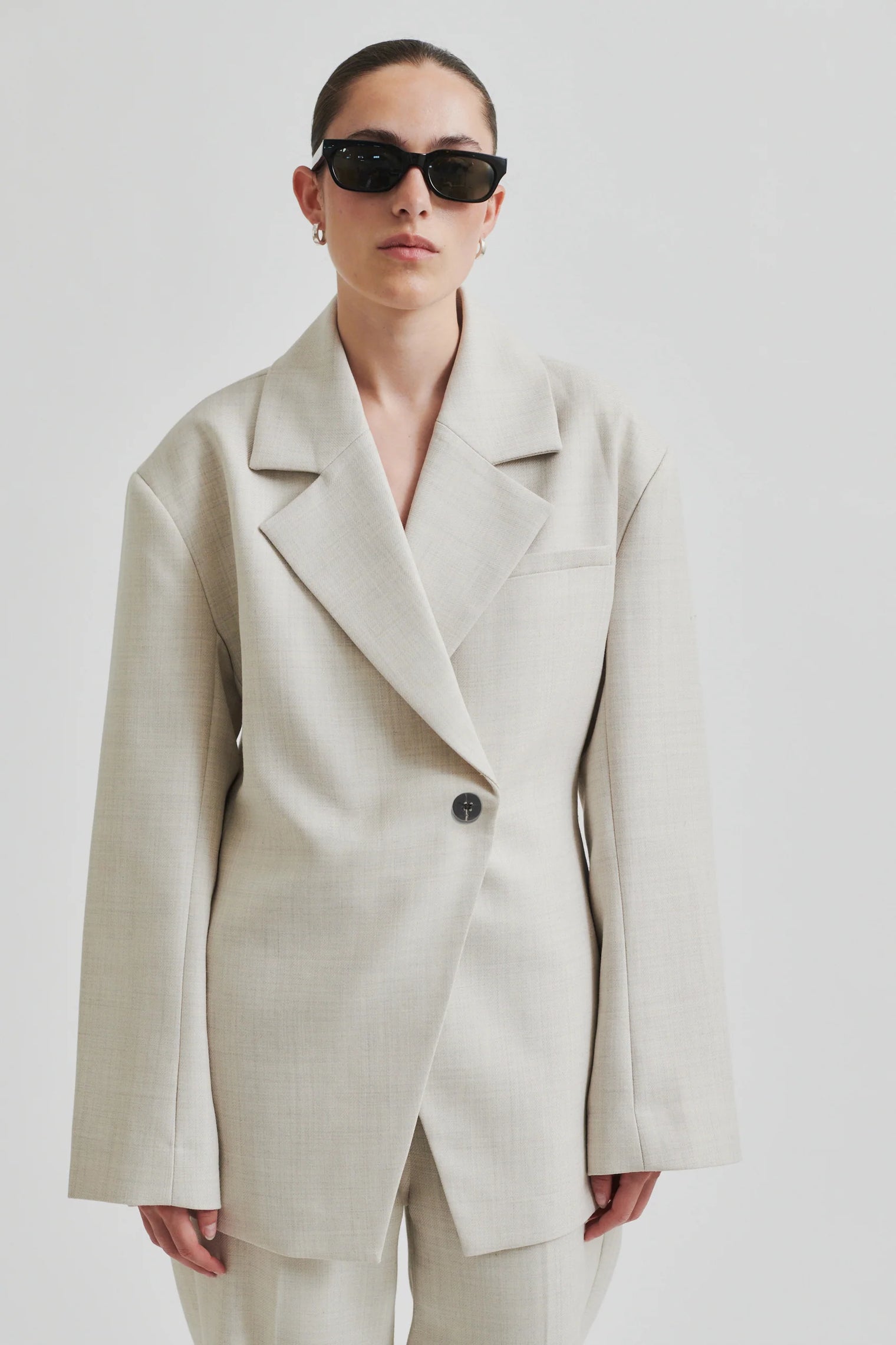 Second Female Maximus Fitted Blazer summer sand