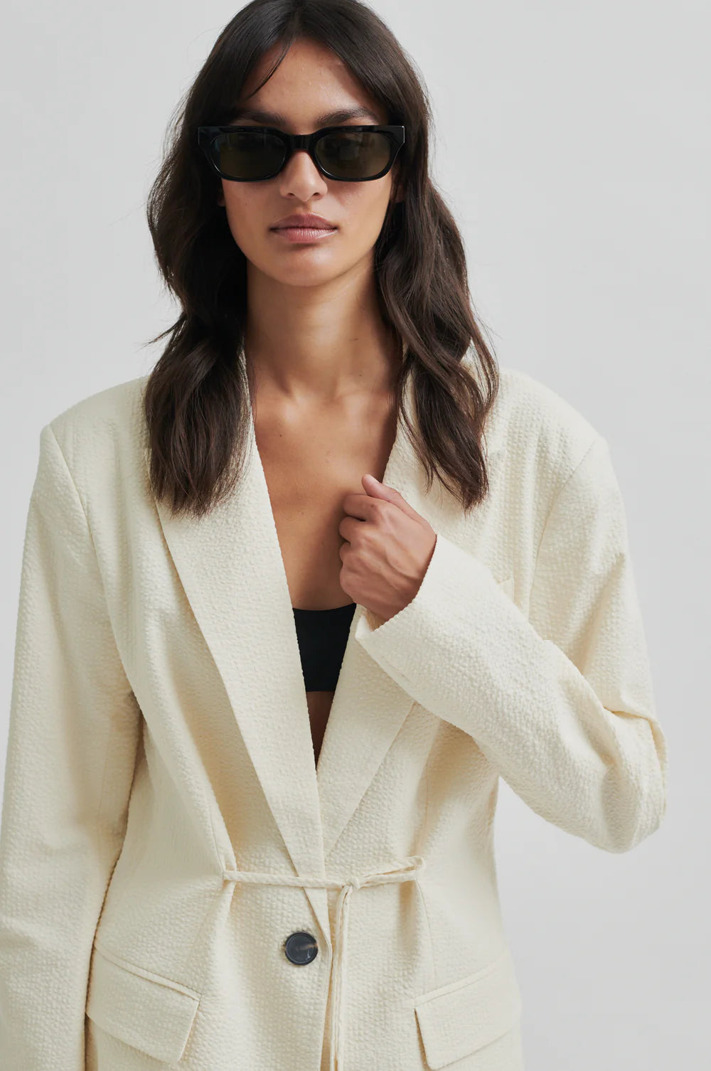 Second Female Wavy Blazer