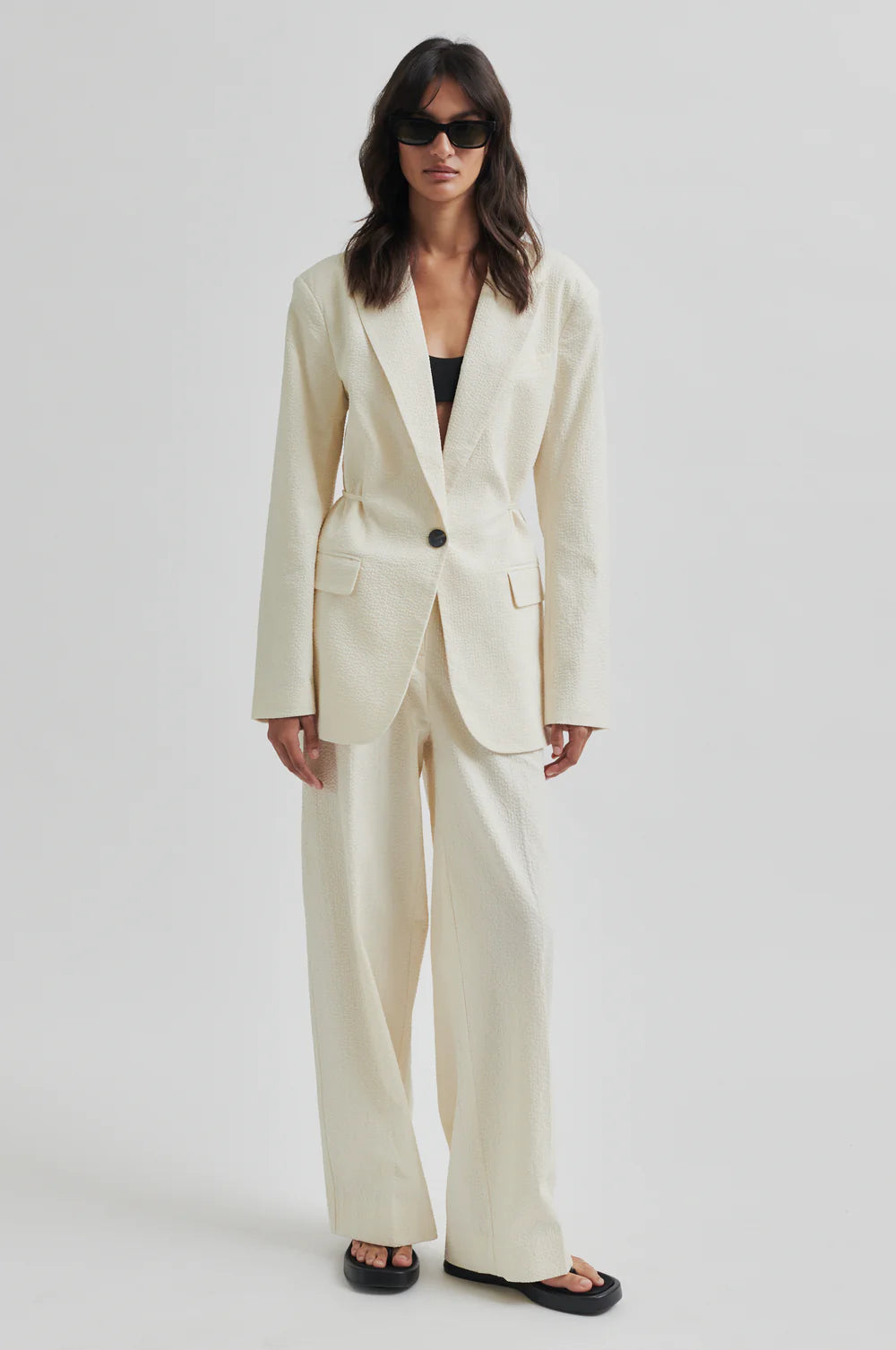 Second Female Wavy Blazer