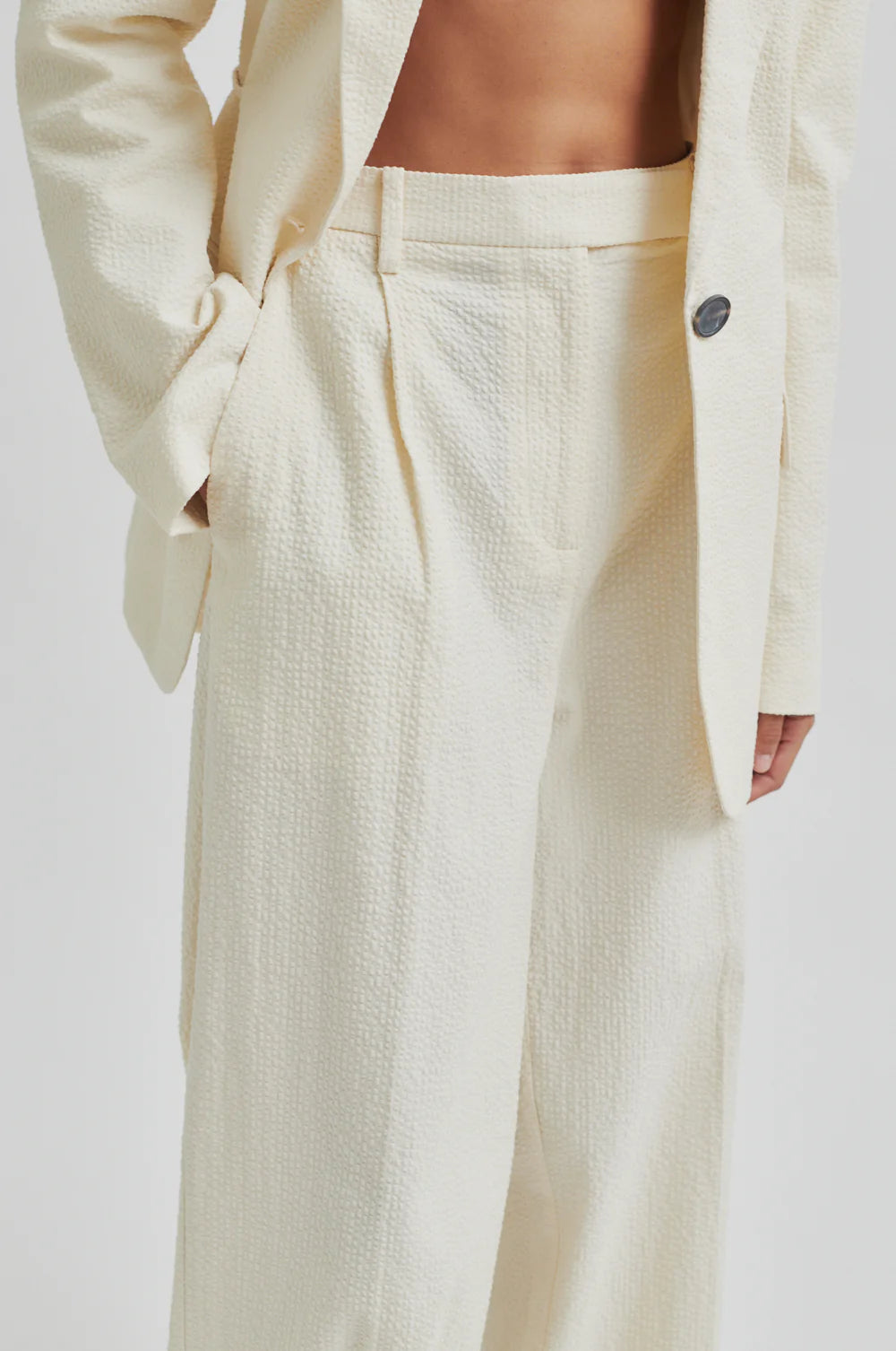 Second Female Wavy Trousers