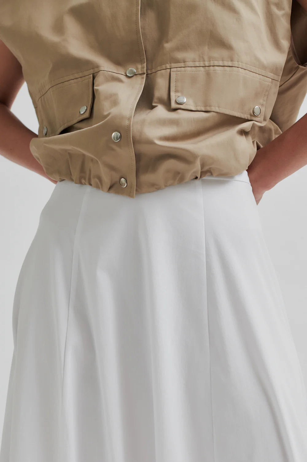 Second Female Viktoria Balloon Skirt