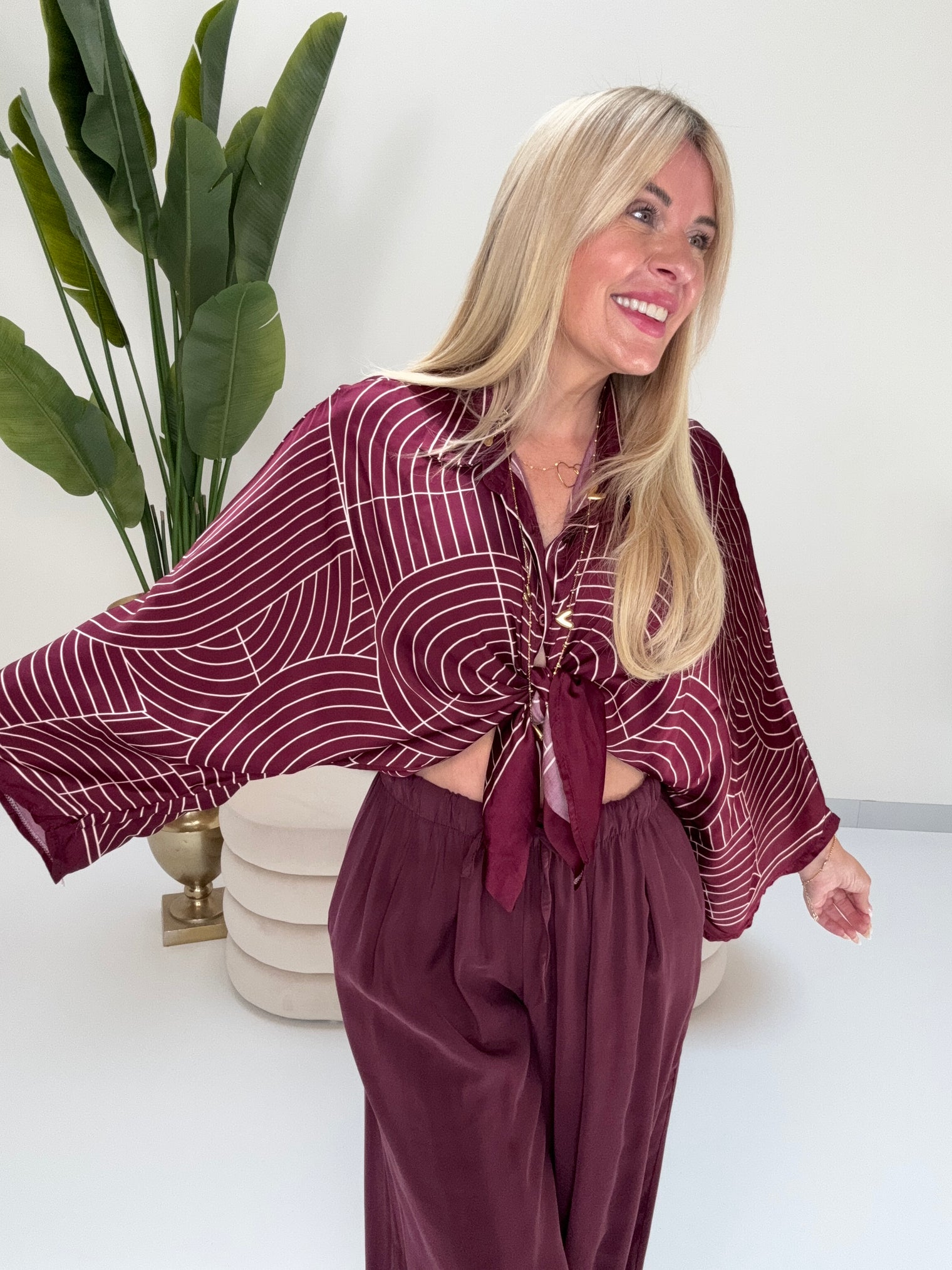 Kimono Bluse LUXURY CLEAN GIRL mit Seidenoptik burgundy