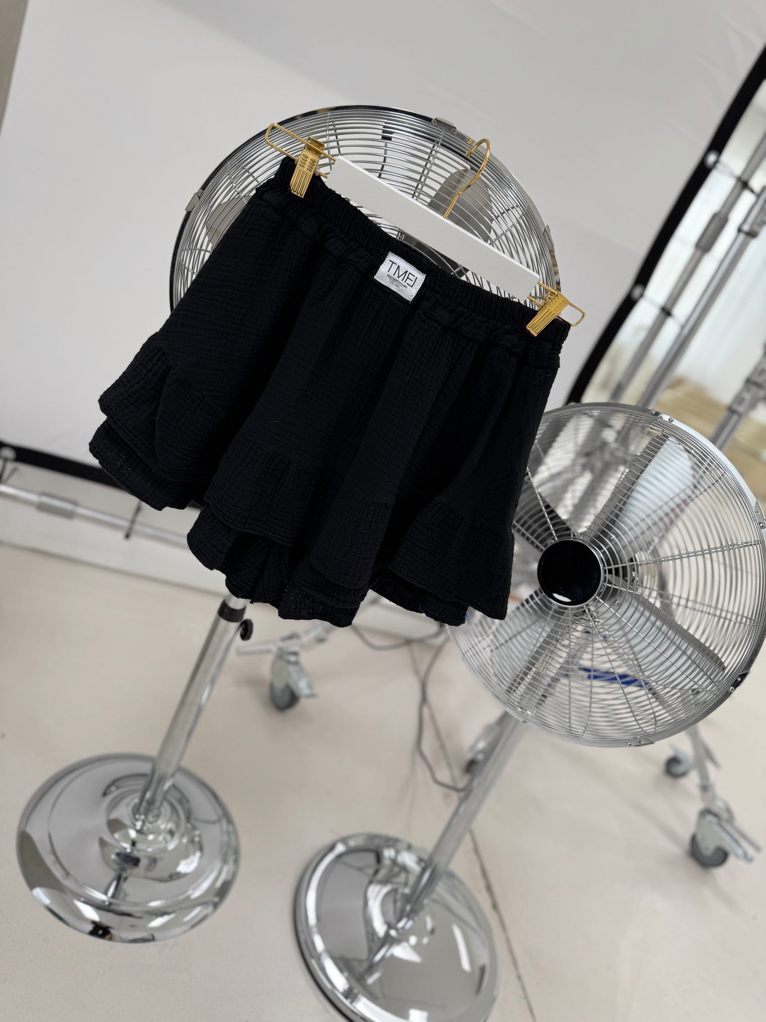 Signature Musselin Hosenrock SCHWARZ mit Patch