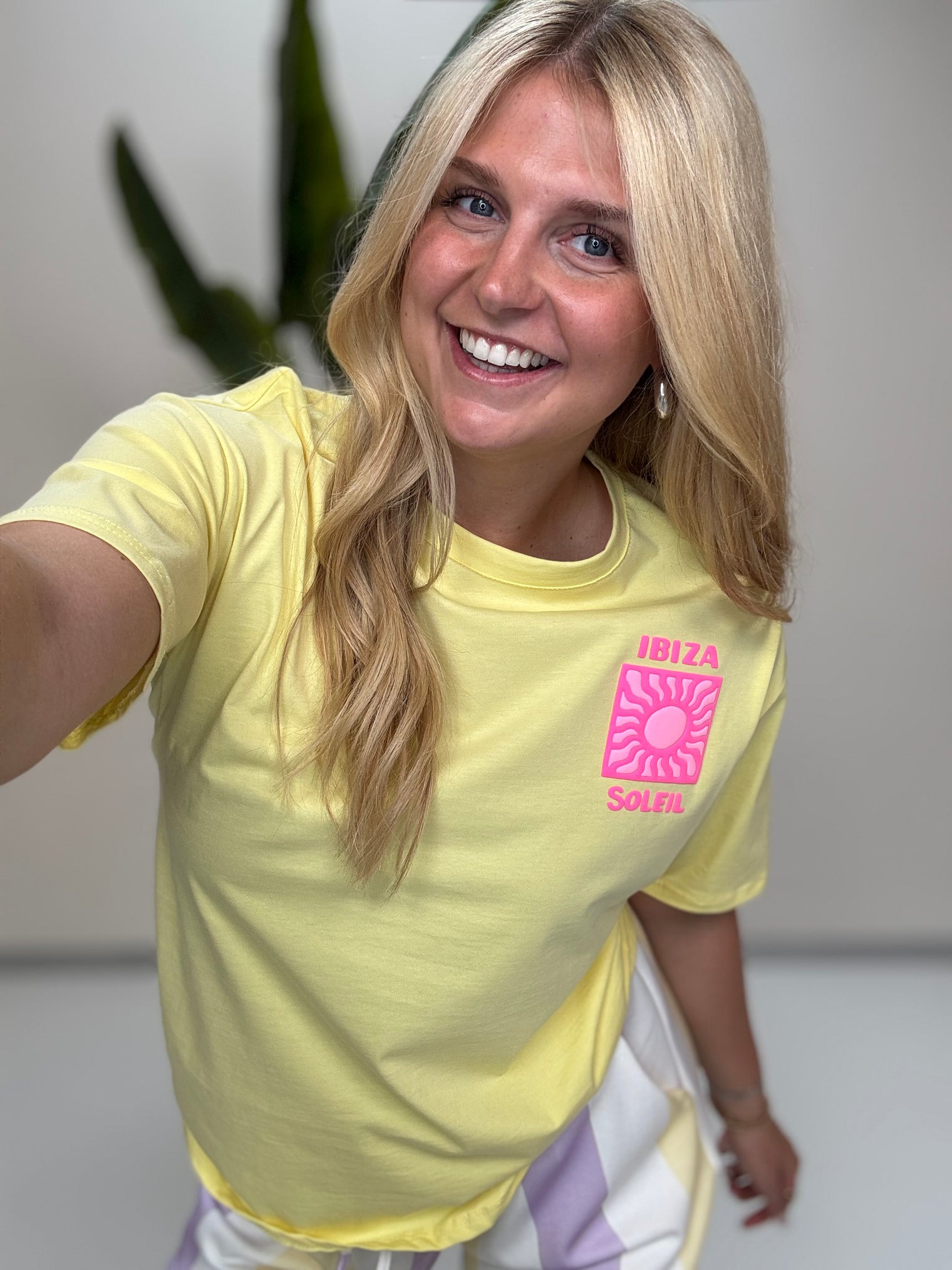 Statement Shirt buttermilk lemon IBIZA mit hochwertigem Aufdruck