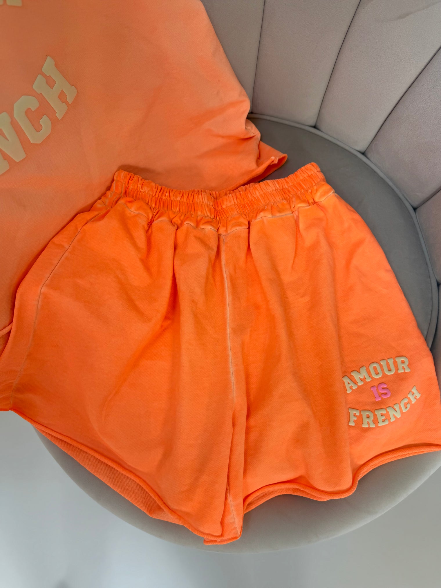 Shorts peach AMOUR IS FRENCH mit breitem Gummizug