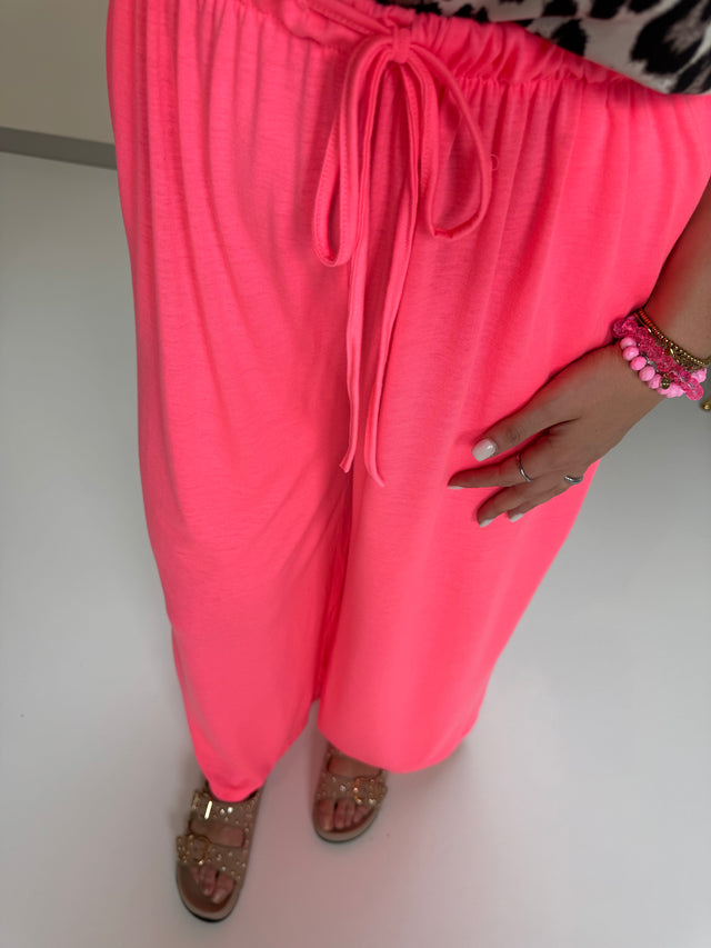 Hose FEELS LIKE BUTTER hot pink