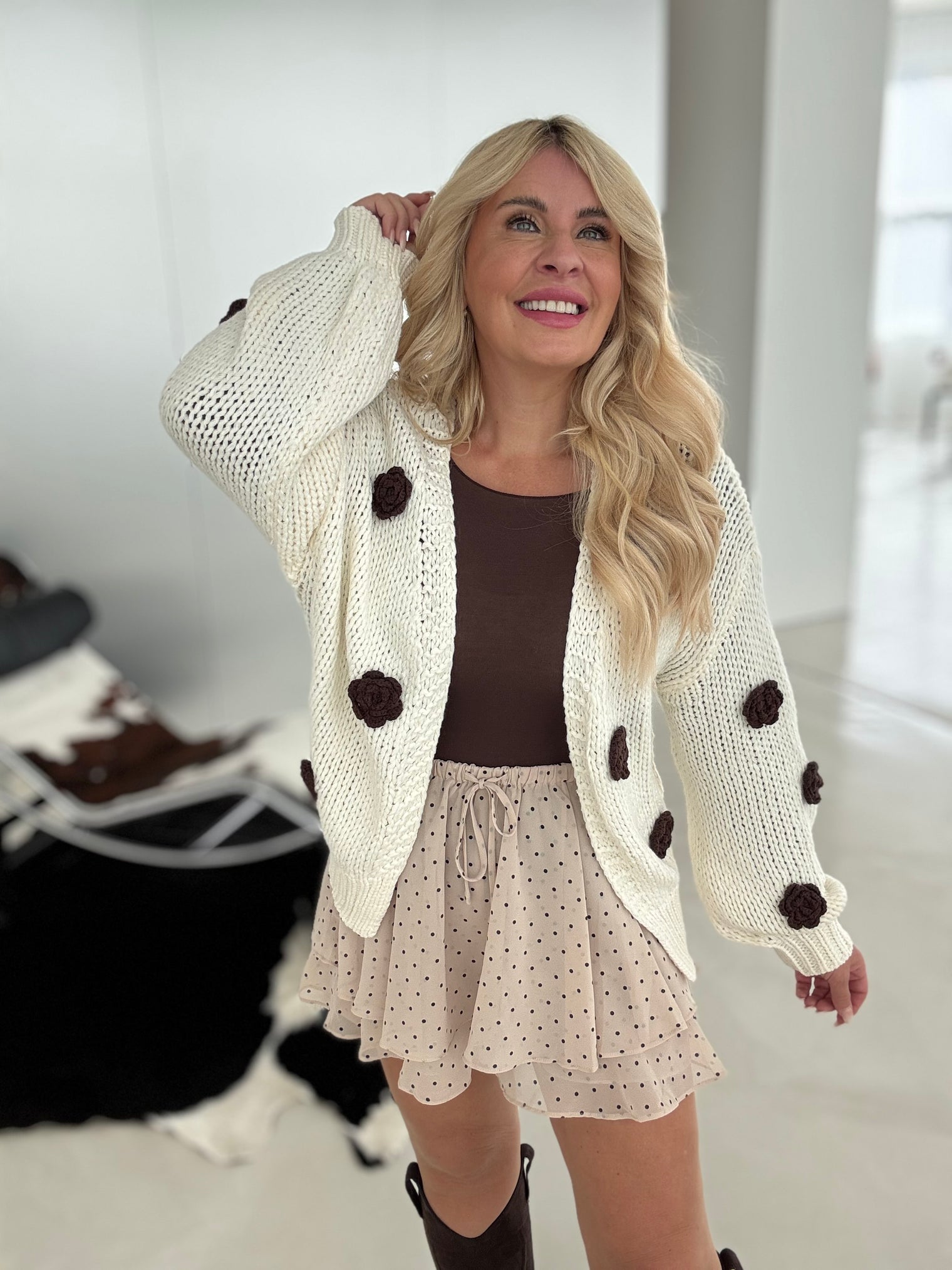 Strickjacke creme ROSES chocolate moussee