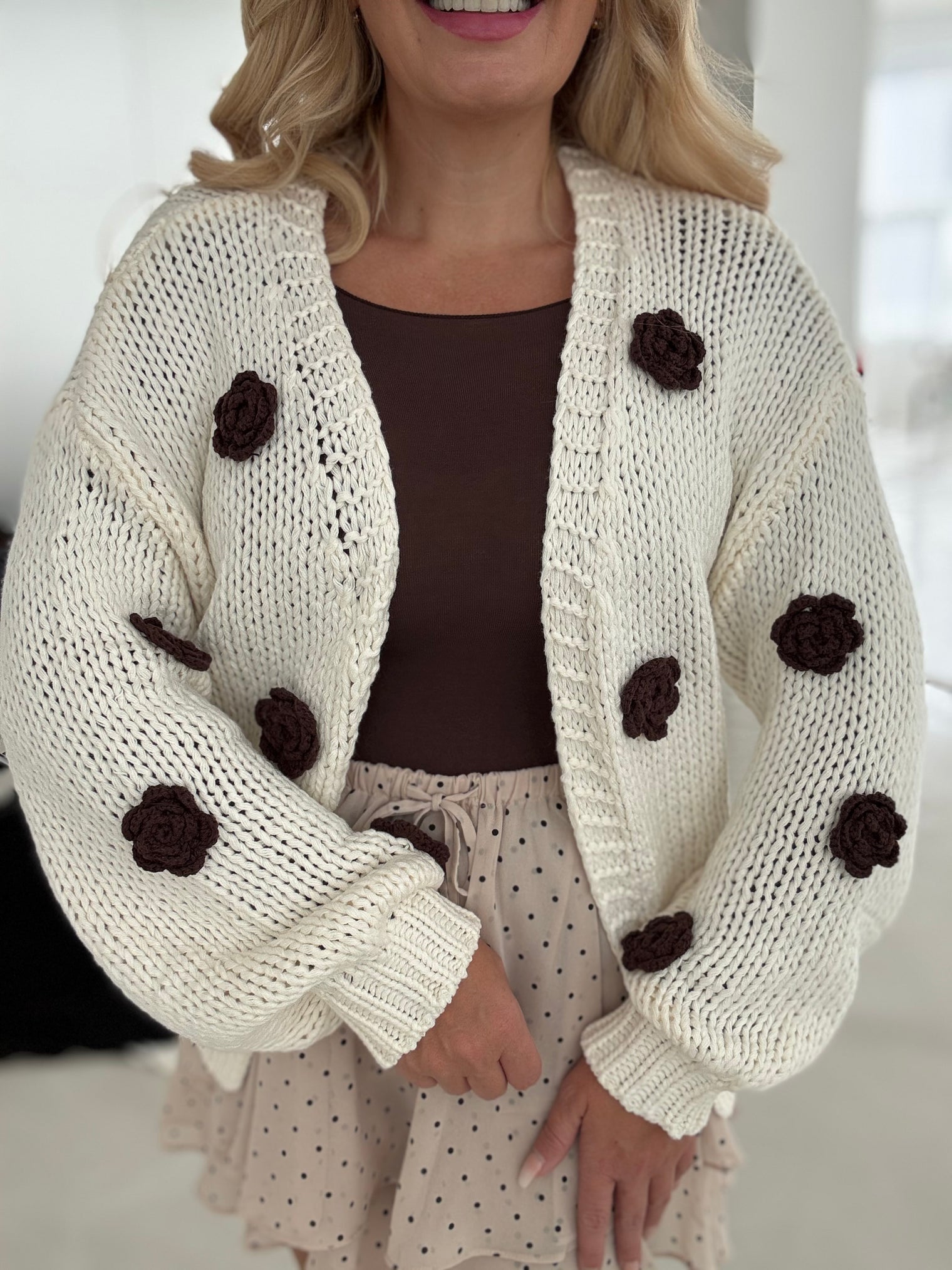 Strickjacke creme ROSES chocolate moussee