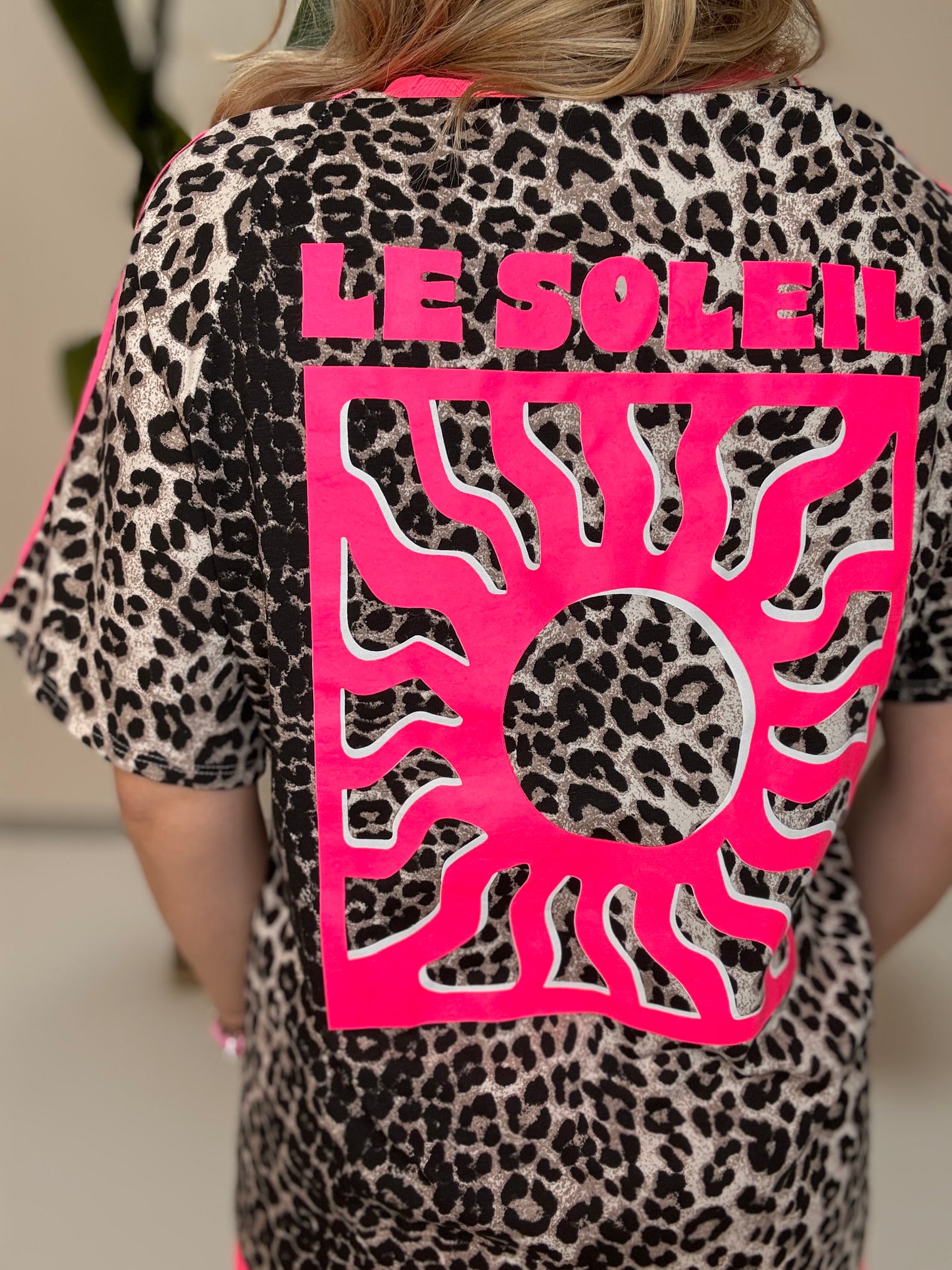 Statement Shirt leo LE SOLEIL mit seitlichen Streifen