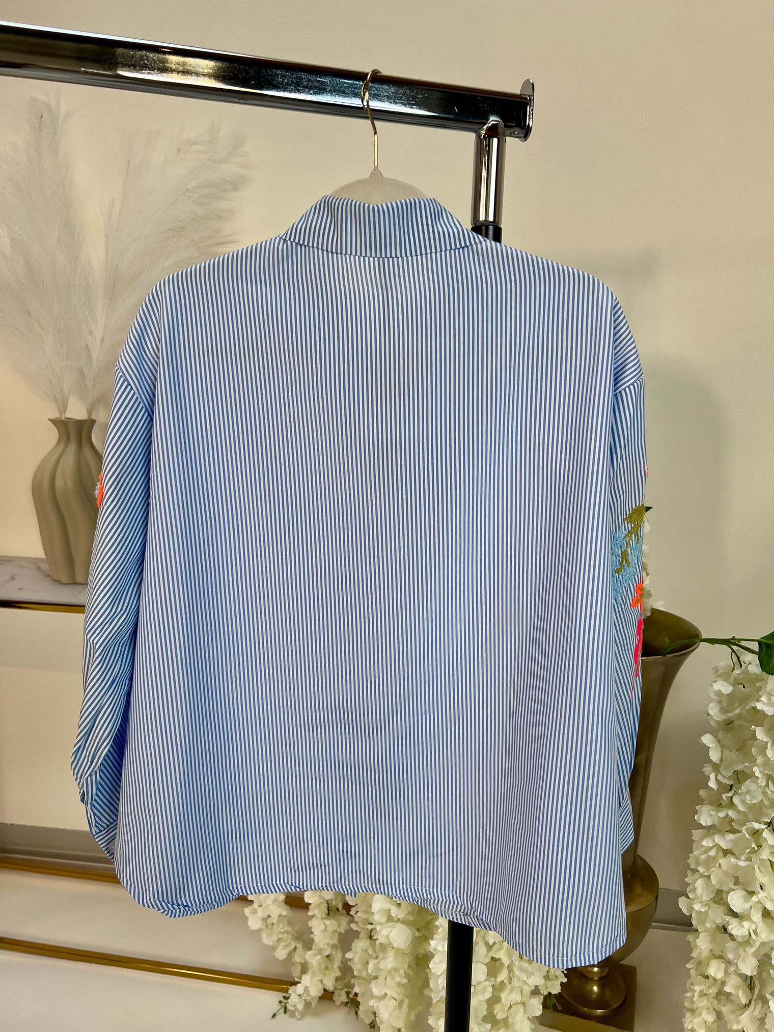 Bluse mit Stickereien LADY LIKE hellblau/weiß gestreift