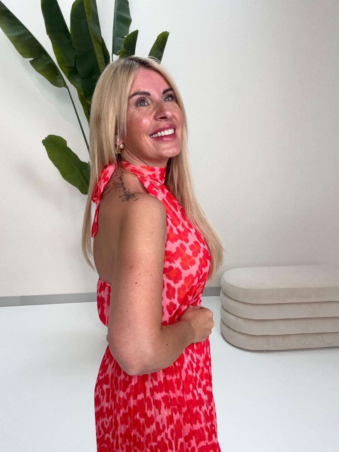 Neckholder Top mit Bindedetail rosa LEO POWER rot/orange