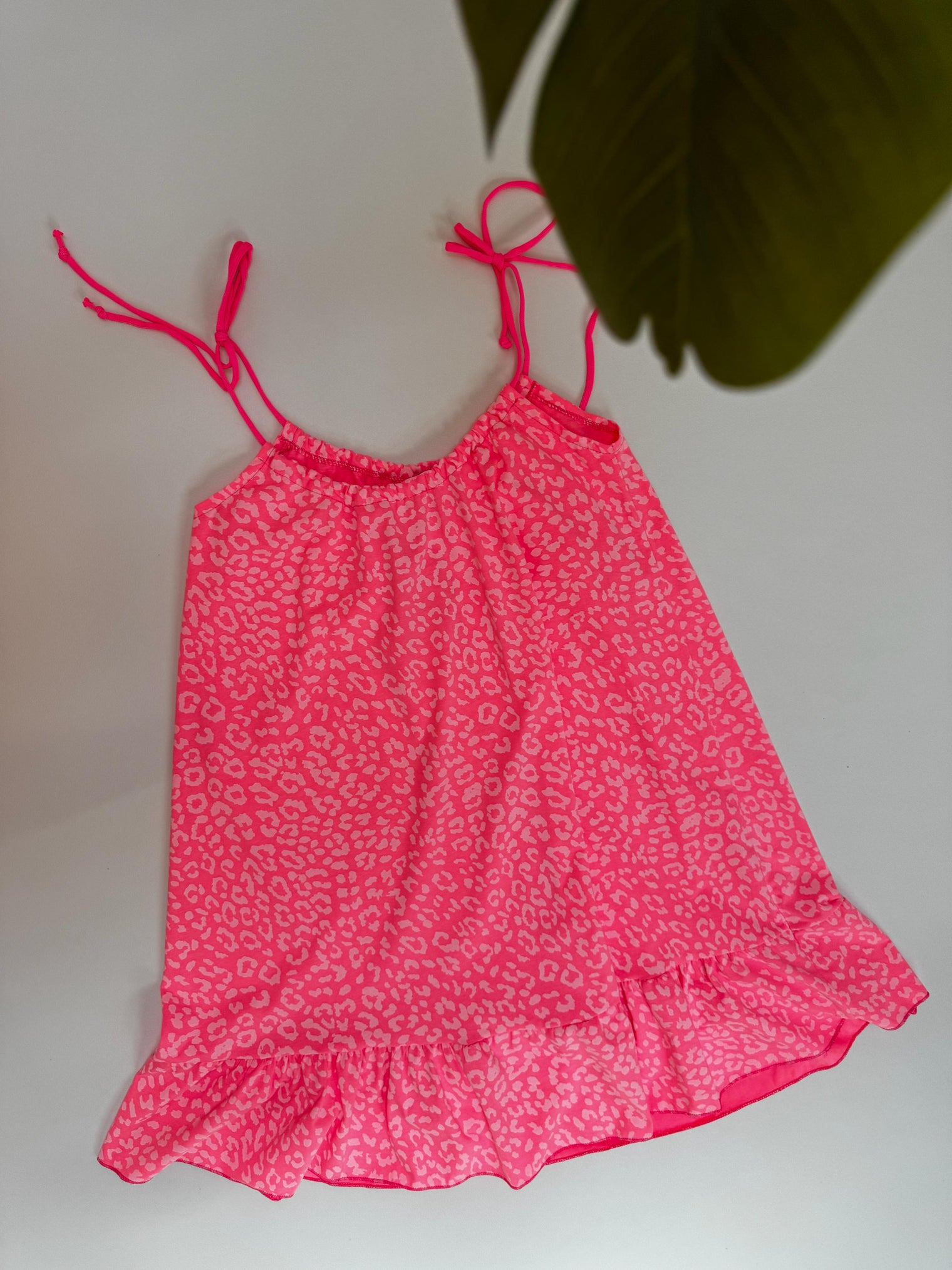 Sommer Kleid kurz mit verstellbaren Trägern pink LEO LOVER hellrosa