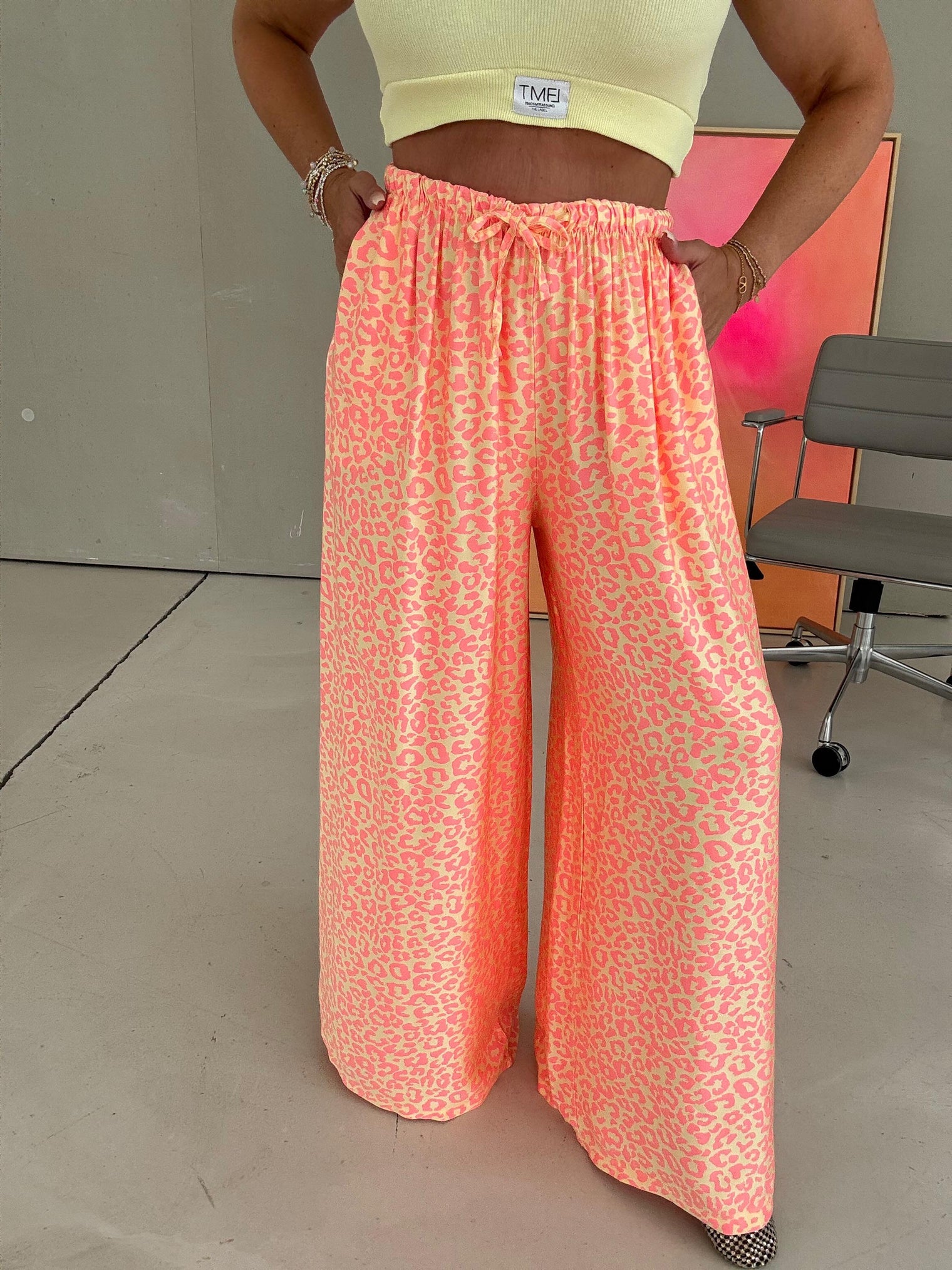 Stylische Hose mit Seide gelb LEO LOVER Peach