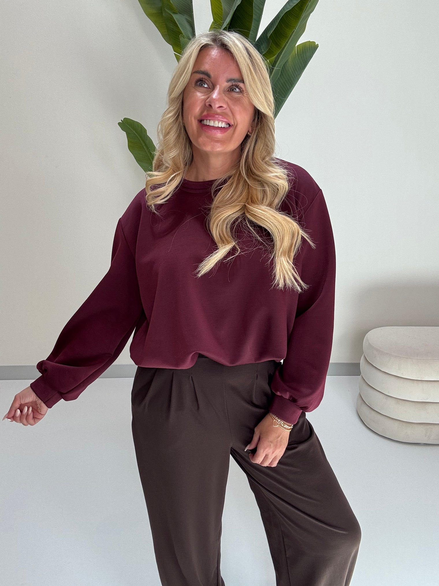 Butterstoff Pullover mit Gummizug unten burgundy