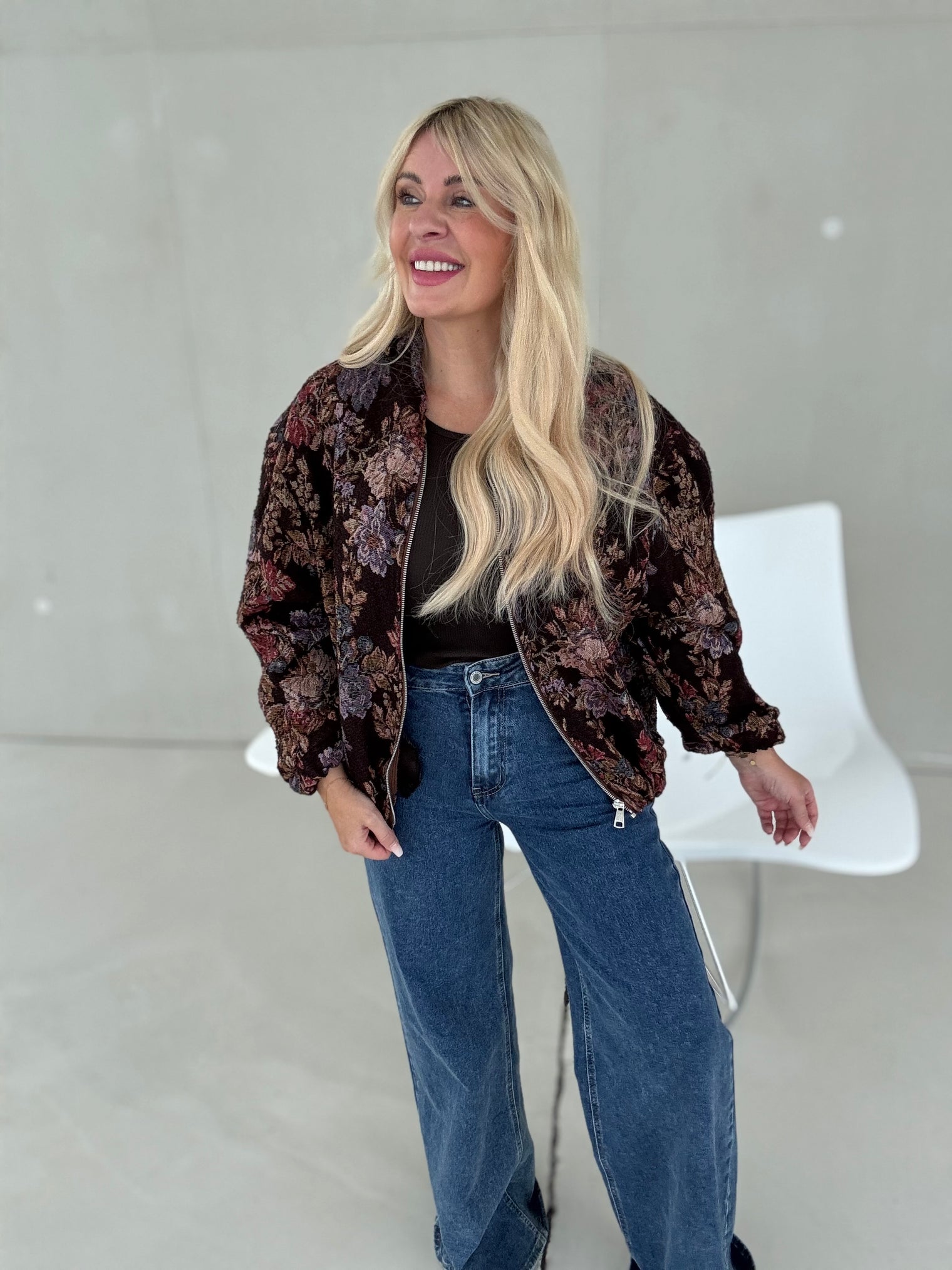 Bomberjacke ROMANTIC FLOWER GARDEN dark brown