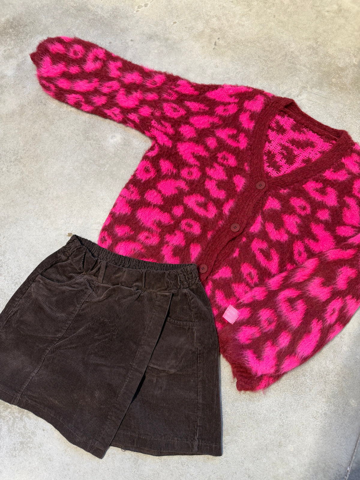 Strickjacke mit Knopfleiste burgundy/pink LEO