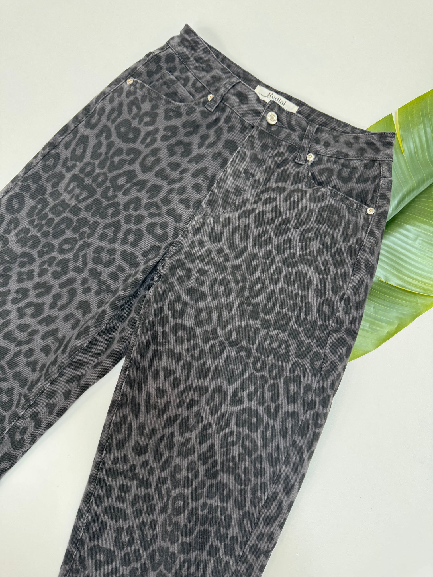 Stretch Mom Jeans dunkelgrau GREY LEO