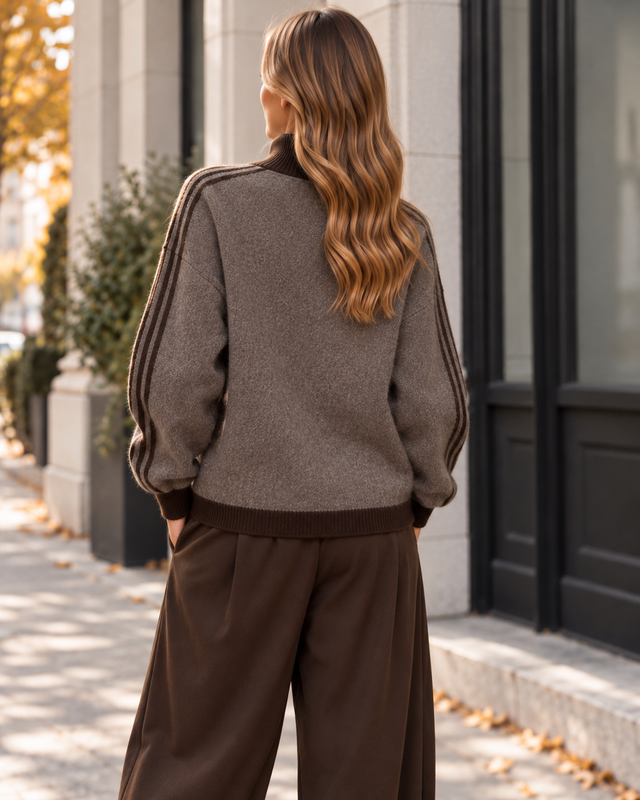 Kuschelweiche Zipper Strickjacke mit seitlichen Streifen taupe/chococlate