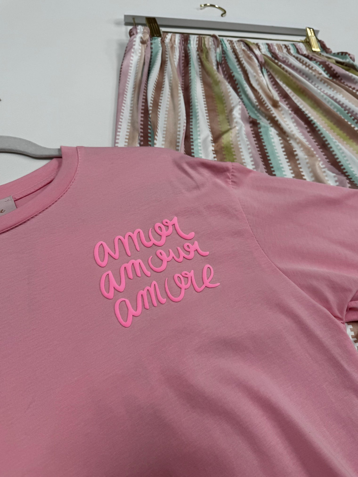 Statement Shirt rosa AMORE AMORE AMORE multi
