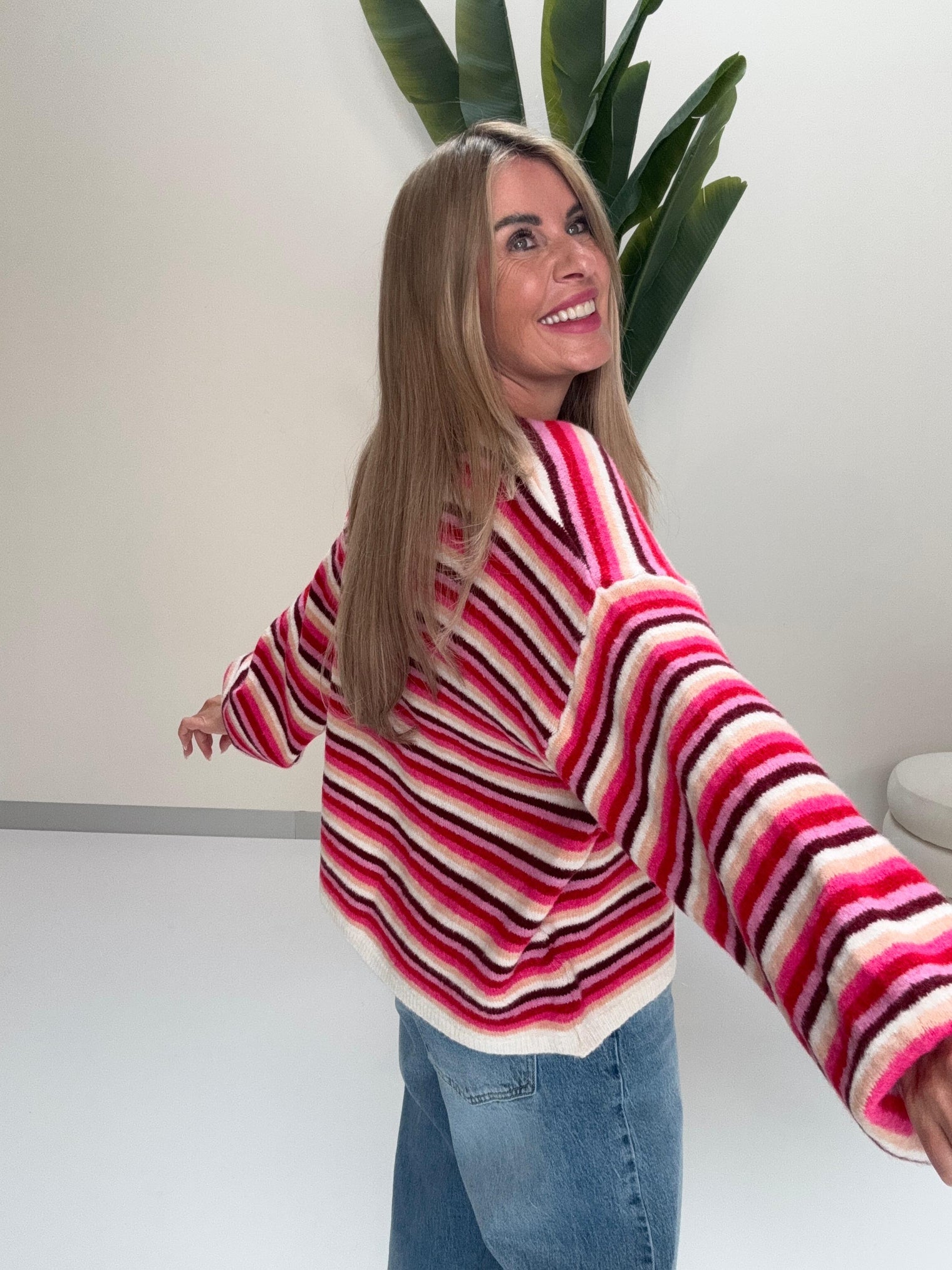 Kuschel Strickjacke mit Knopfleiste pink/rot/rosa/apricot/weiß