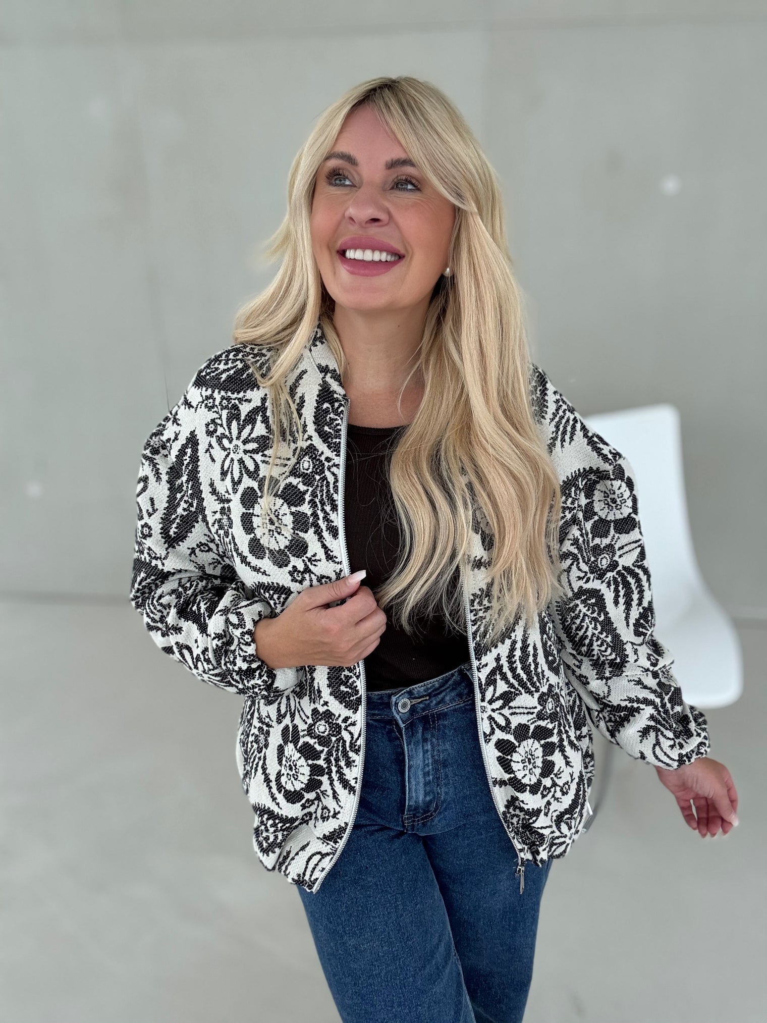 Bomberjacke FLOWER BOMB schwarz