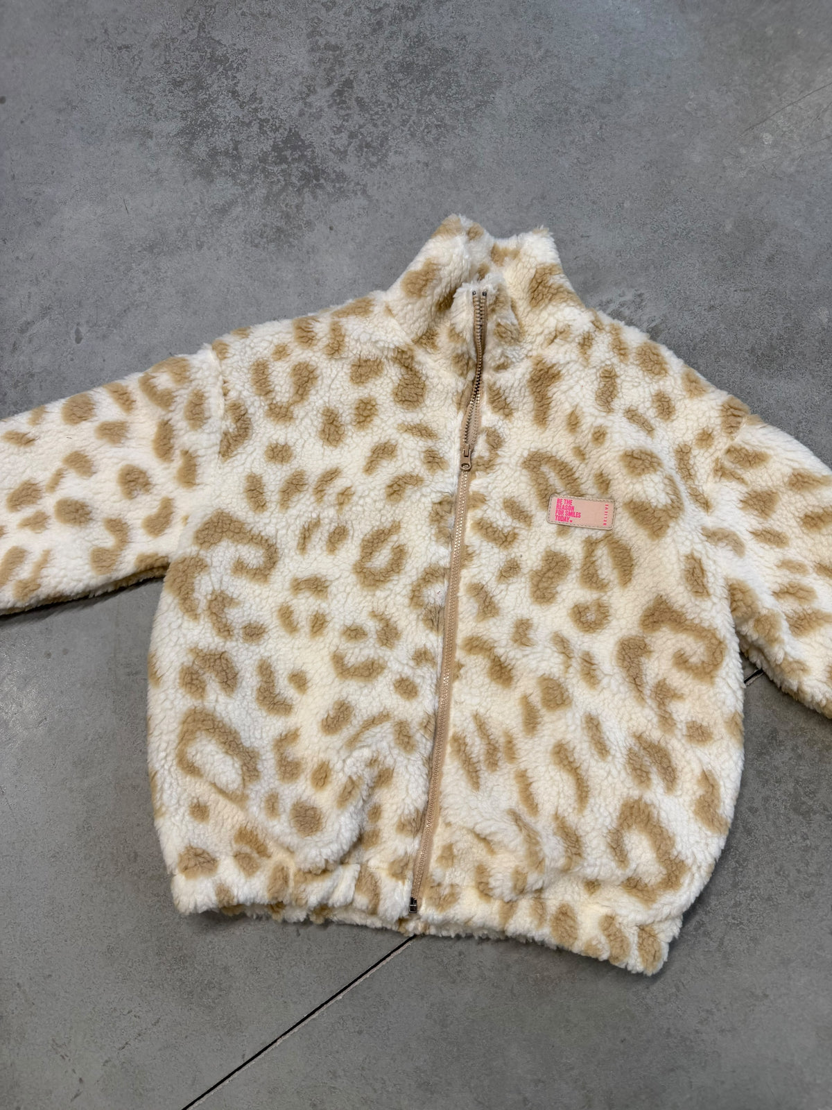 Kuschel Jacke LEO & Patch DRESS FOR YOURSELF creme/beige