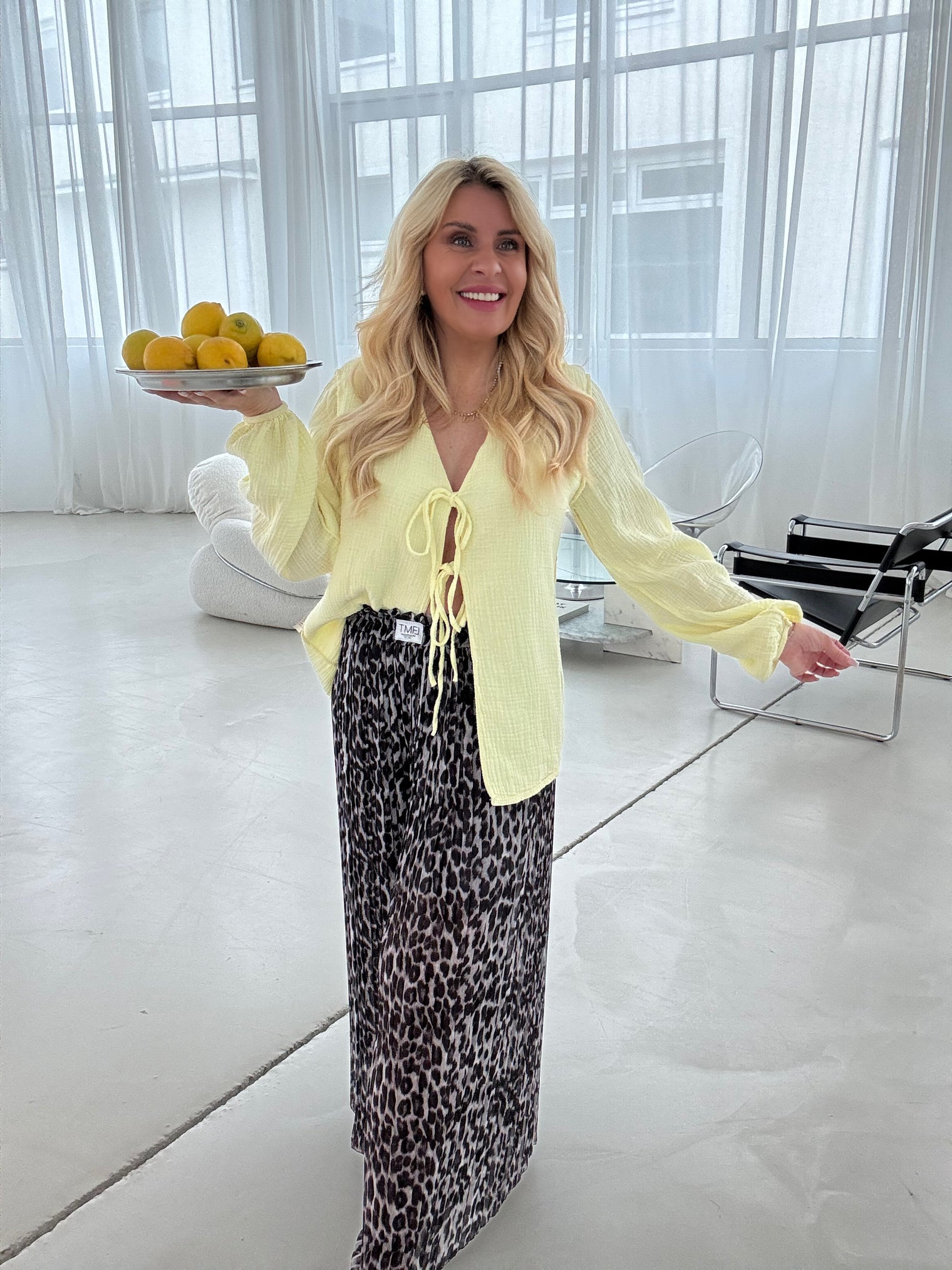 Signature Plisseehose mit Patch LEO GREY