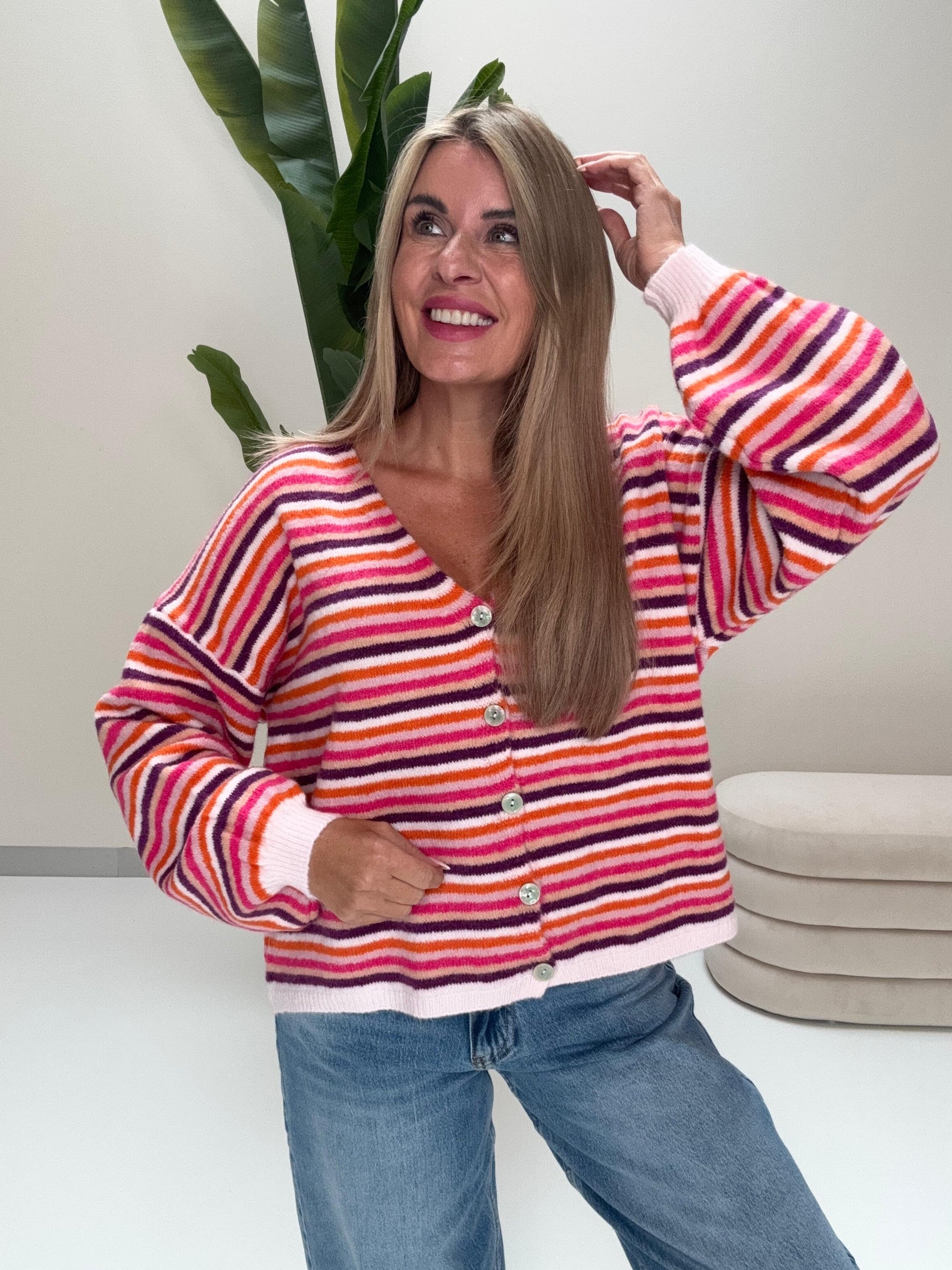 Kuschel Strickjacke mit Knopfleiste pink/orange/pflaume/apricot/weiß
