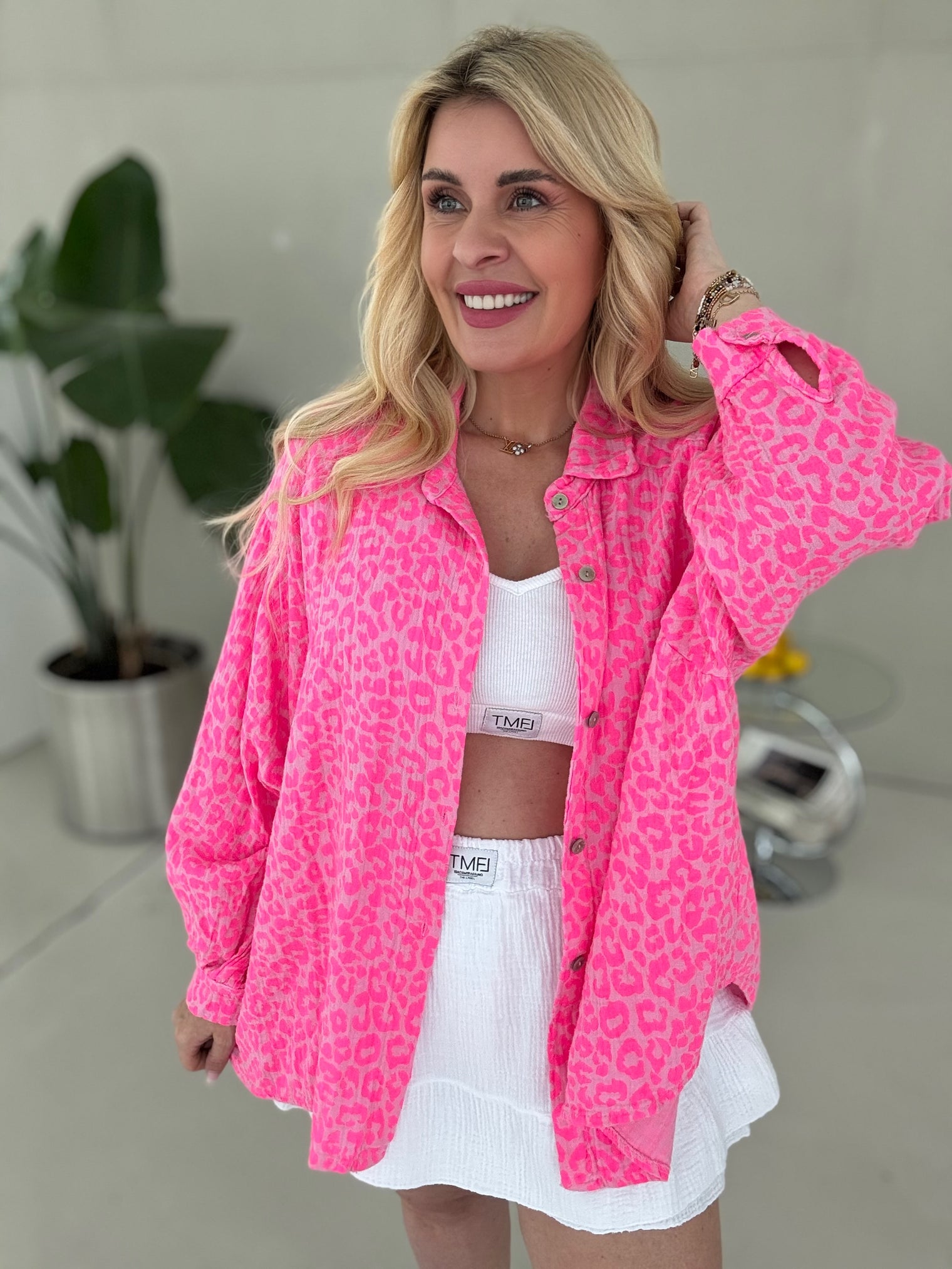 Musselin Bluse rosa LEO LOVER electric pink