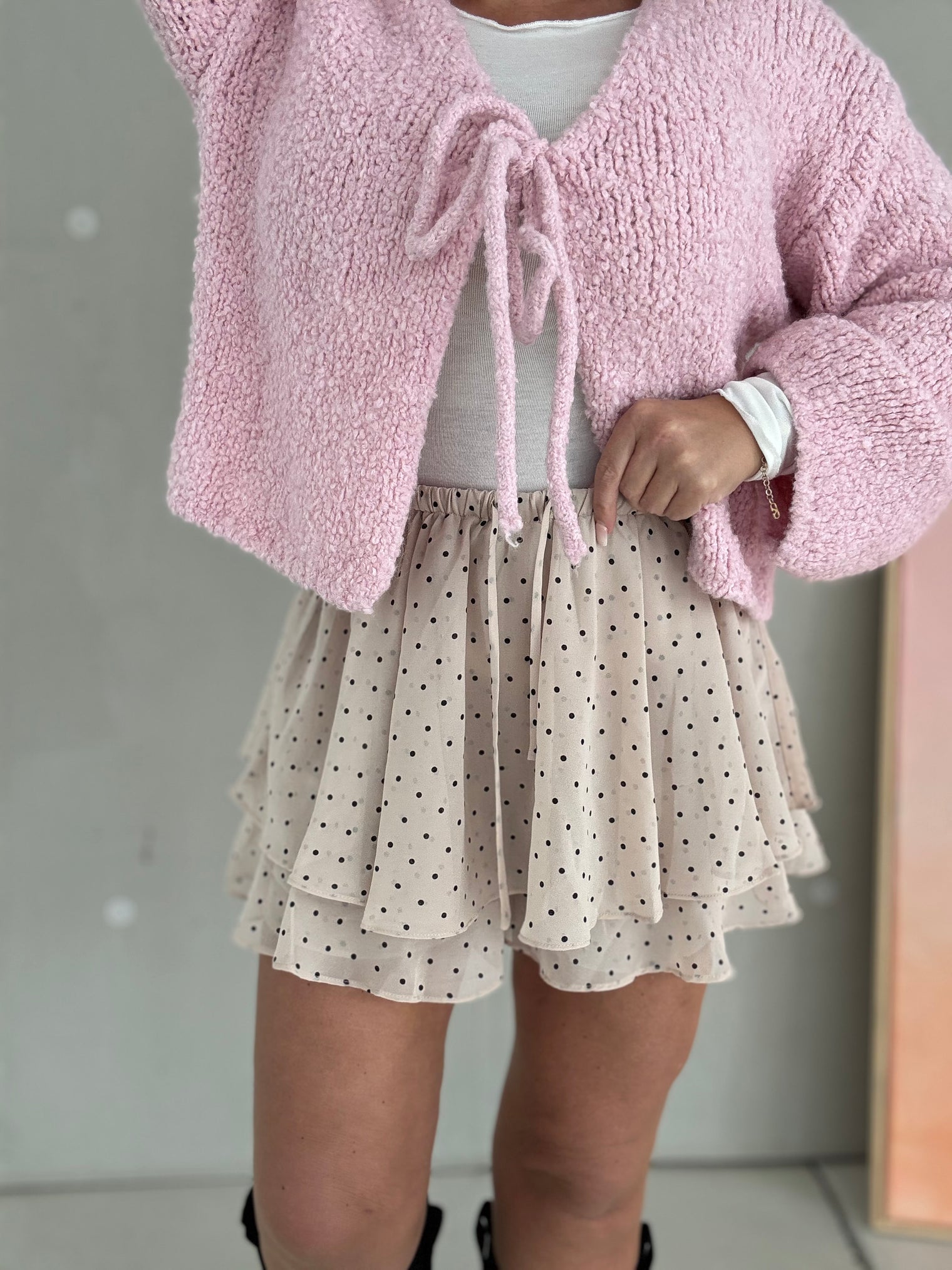 Hosenrock creme DOTS black