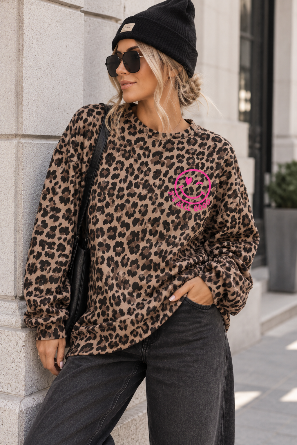 Oversize Sweater taupe Leo ITS ALL GOOD creme mit Rückenprint