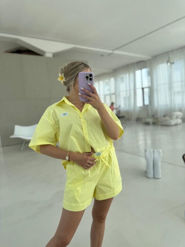 Shorts soft yellow LOVELY