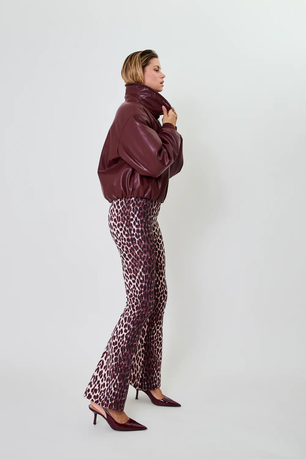 OH APRIL Bobbie Bomberjacket Cherrywood